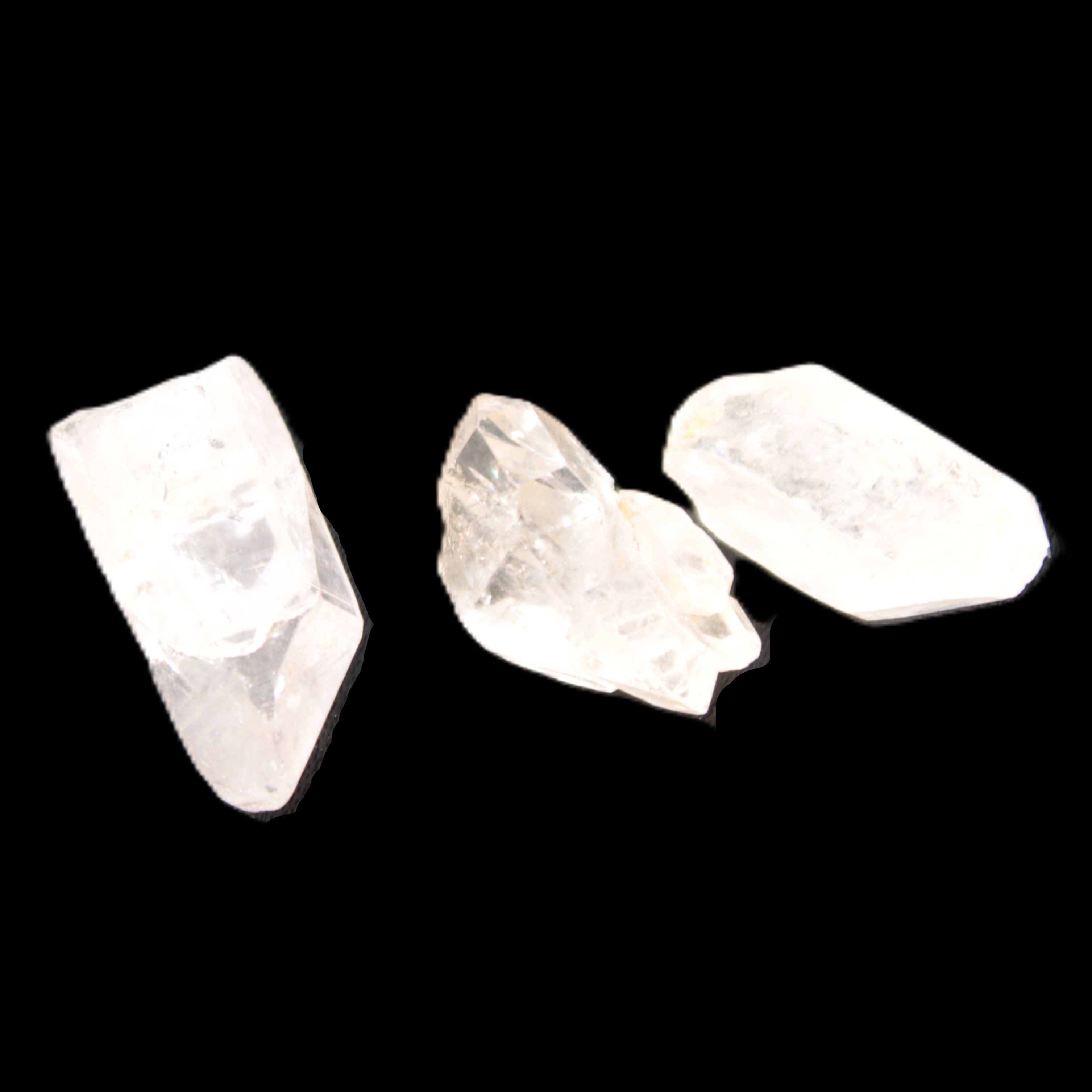 Three Fenster crystals with hydrocarbons, enhydros 7.2g in sunshine