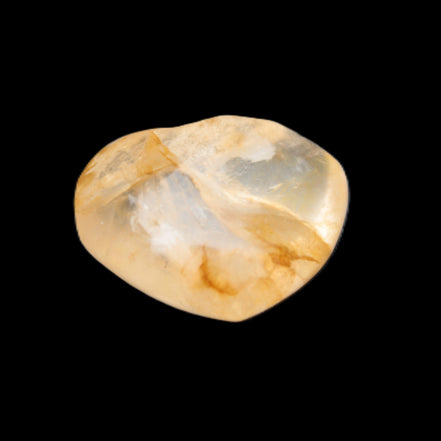 Golden Healer Quartz heart 32*30mm 19g Rocks and Things Store