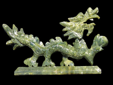 Green Jade dragon 200*28*118mm 670g in sunlight - Rocks and Things Store