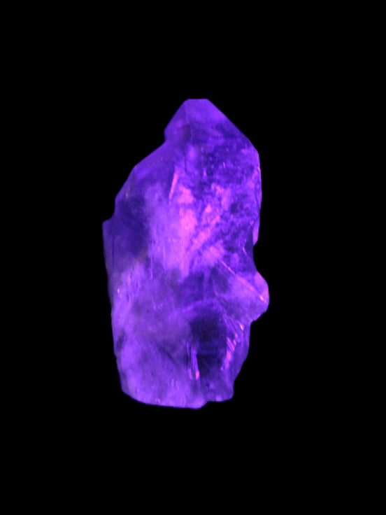 Natural elestial Amethyst crystal 37mm 19.2g in UV light