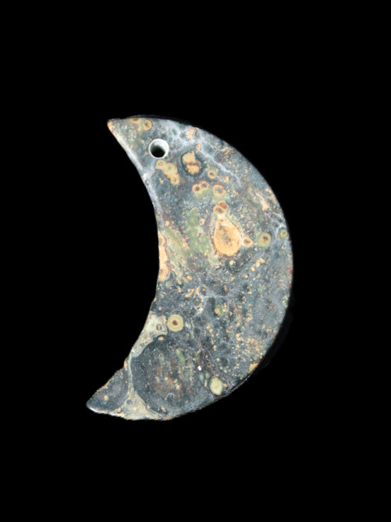 Kambaba Jasper Stromatolite fossil half-moon pendant 25*40mm 5.6-7.9g Rocks and Things Store