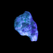 Emerald crystals on matrix from Pakistan 45.5ct 9.1g in UV light