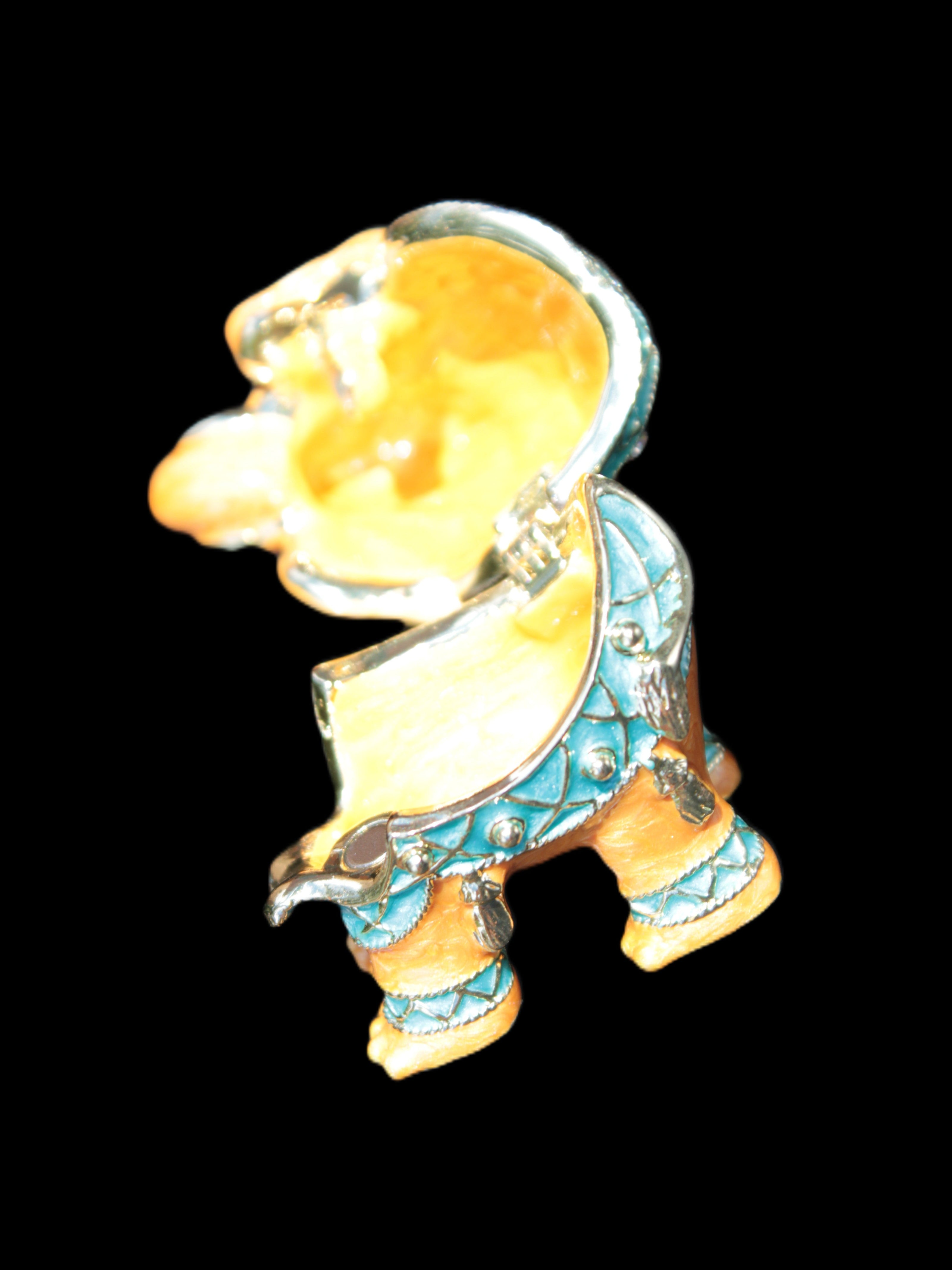 Elephant trinket box by Keren Kopal 16*14*26mm Rocks and Things Store