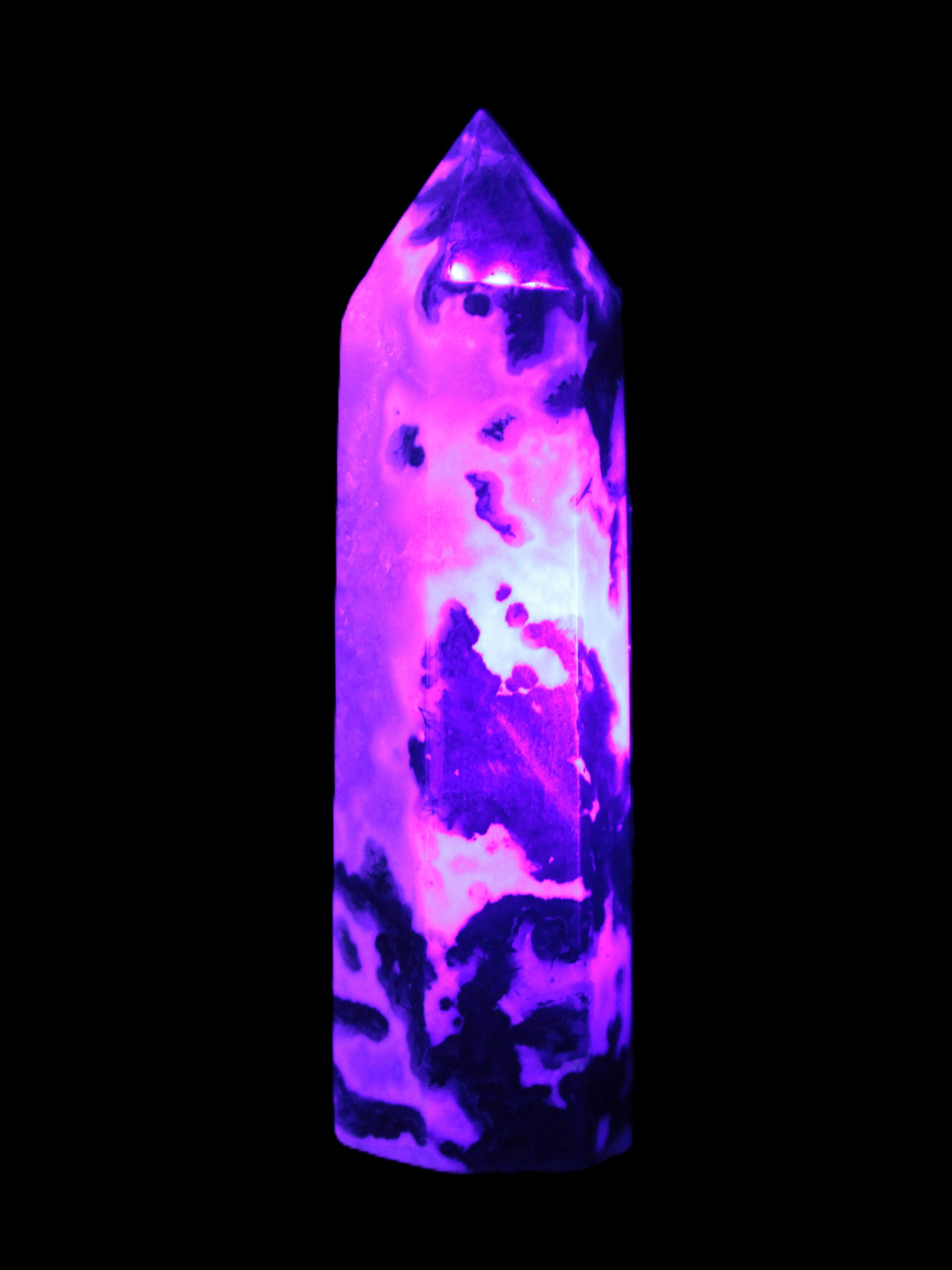Moss Agate wand 85mm 76g in UV light - Rocks and Things Store