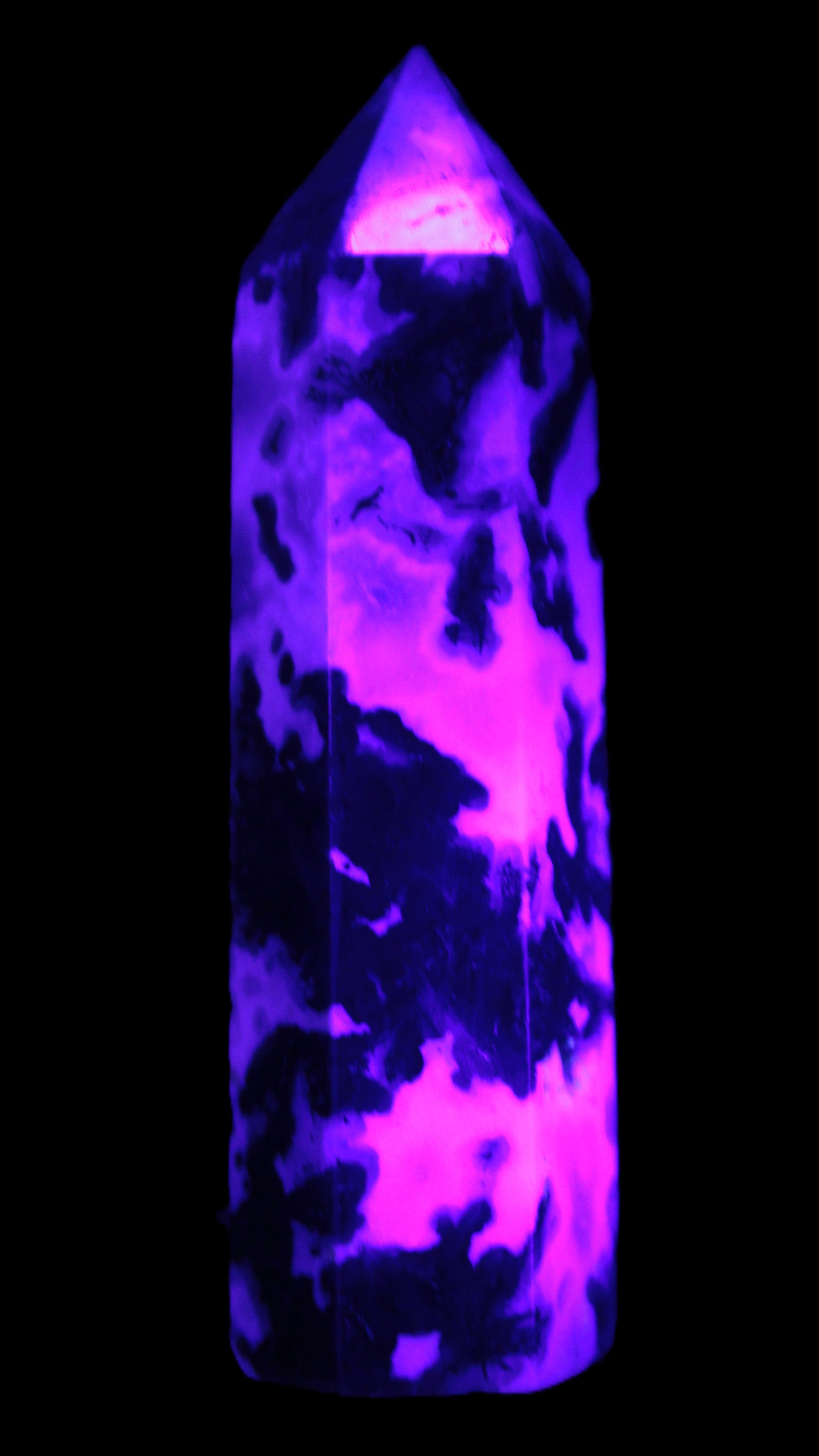 Moss Agate wand 85mm 76g in UV light - Rocks and Things Store