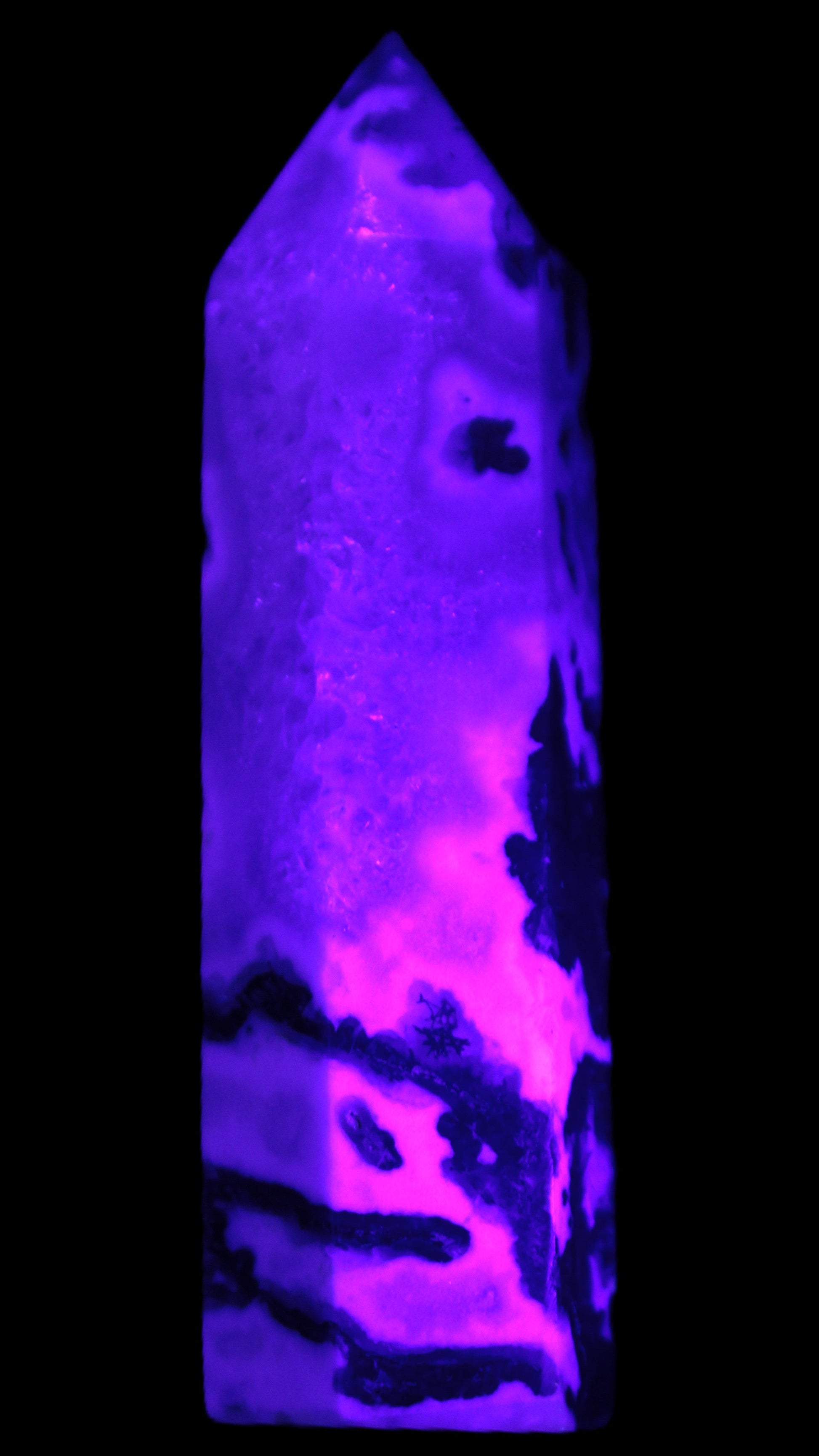 Moss Agate wand 85mm 76g in UV light - Rocks and Things Store