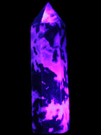 Moss Agate wand 85mm 76g in UV light - Rocks and Things Store