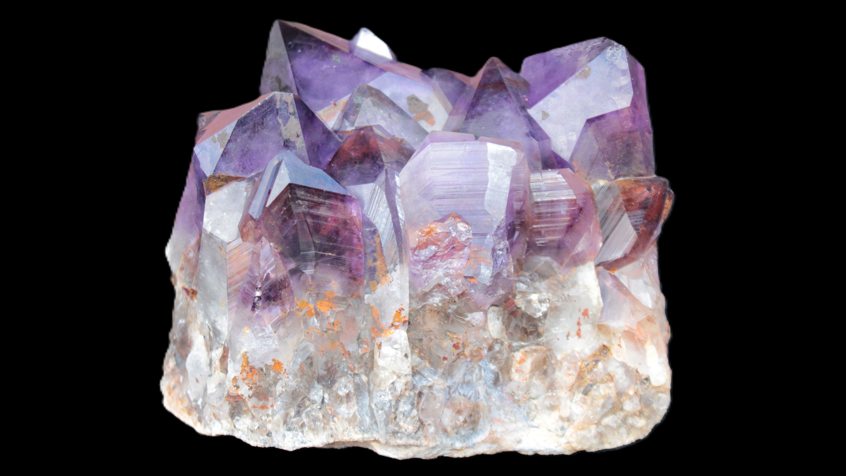 Amethyst geode cluster 115*90*85mm 1270g Rocks and Things Store