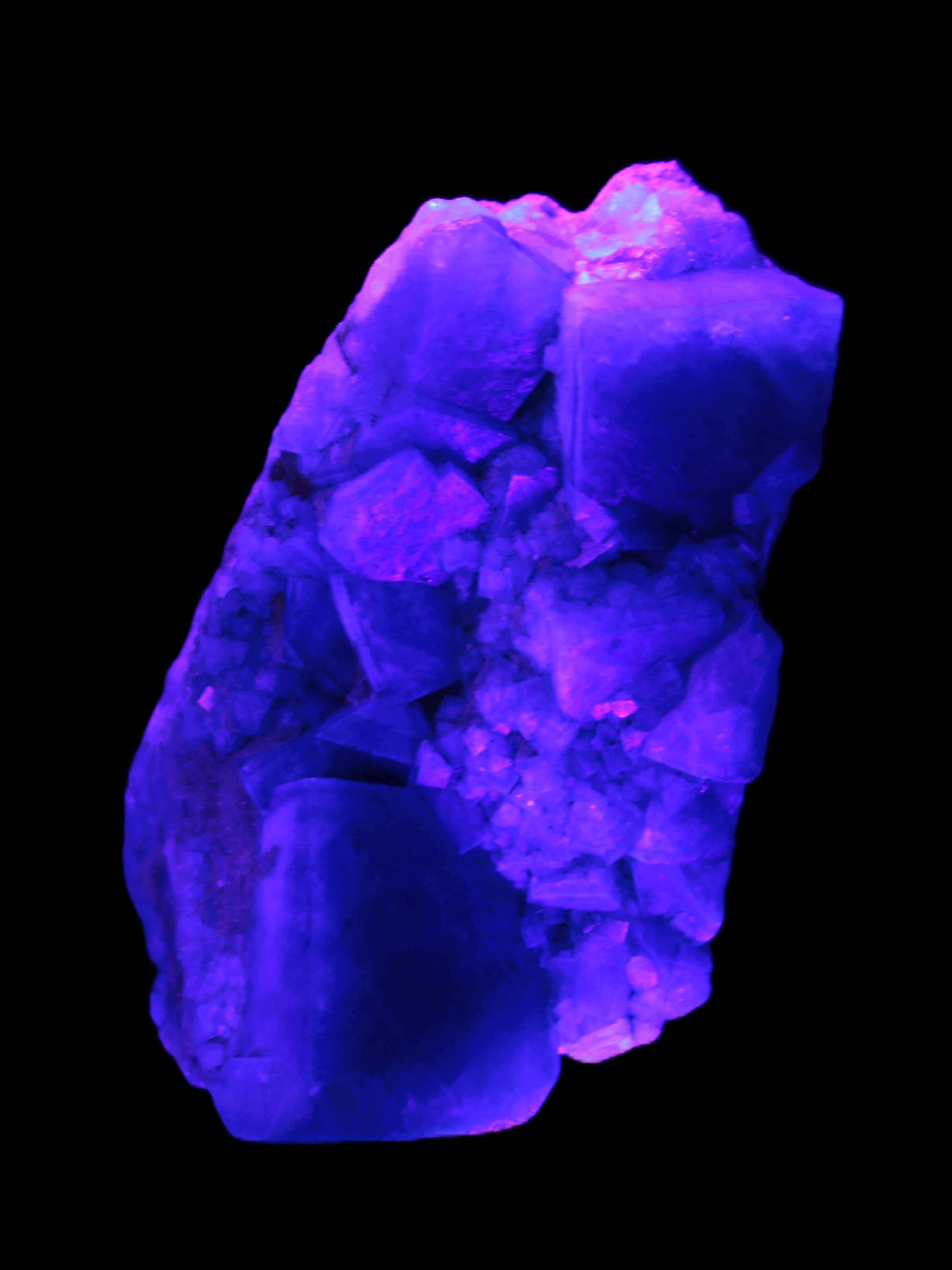 Green Fluorite cubic crystal cluster 130*100*50mm 1365g in UV light - Rocks and Things Store