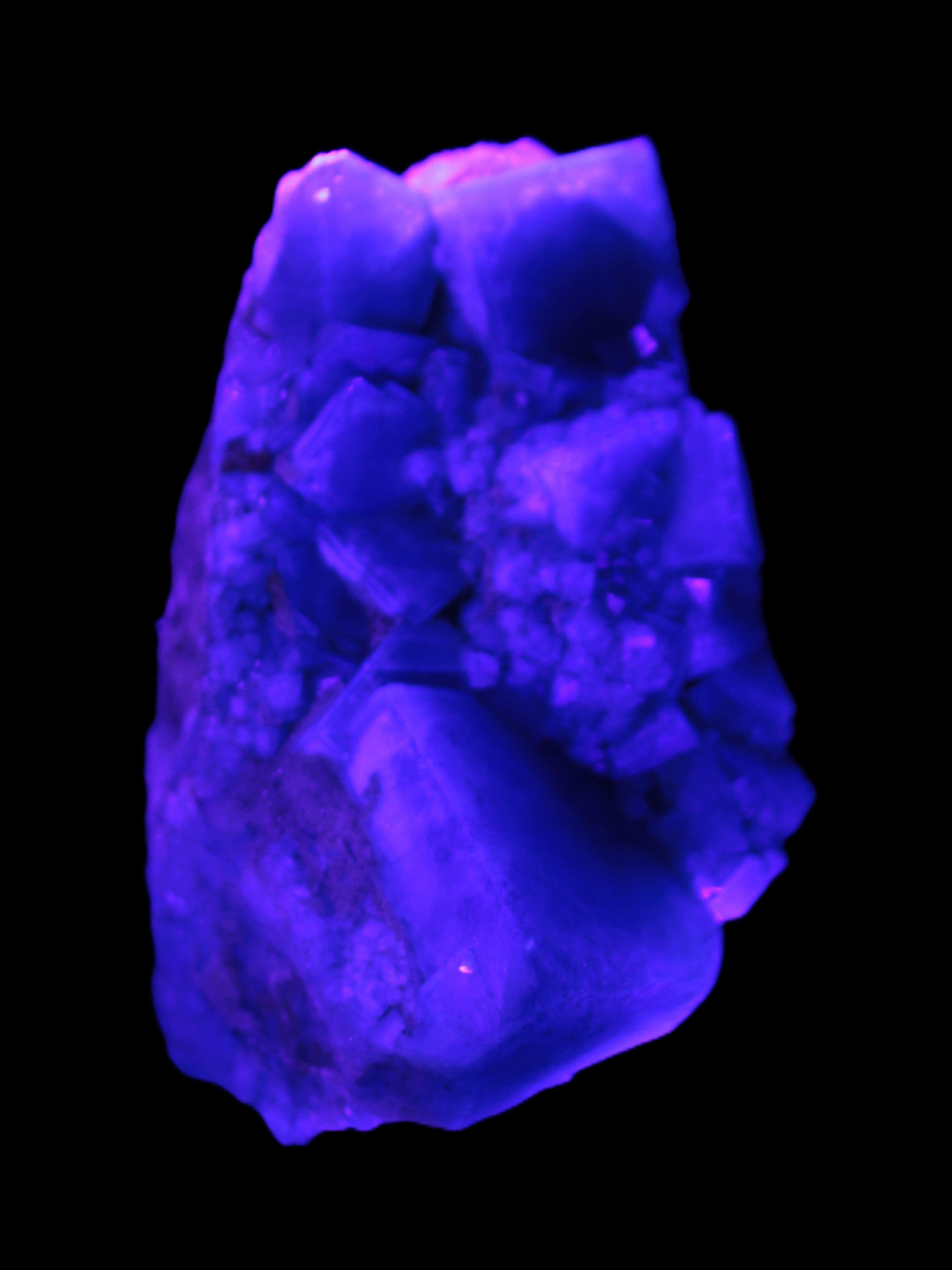 Green Fluorite cubic crystal cluster 130*100*50mm 1365g in UV light - Rocks and Things Store