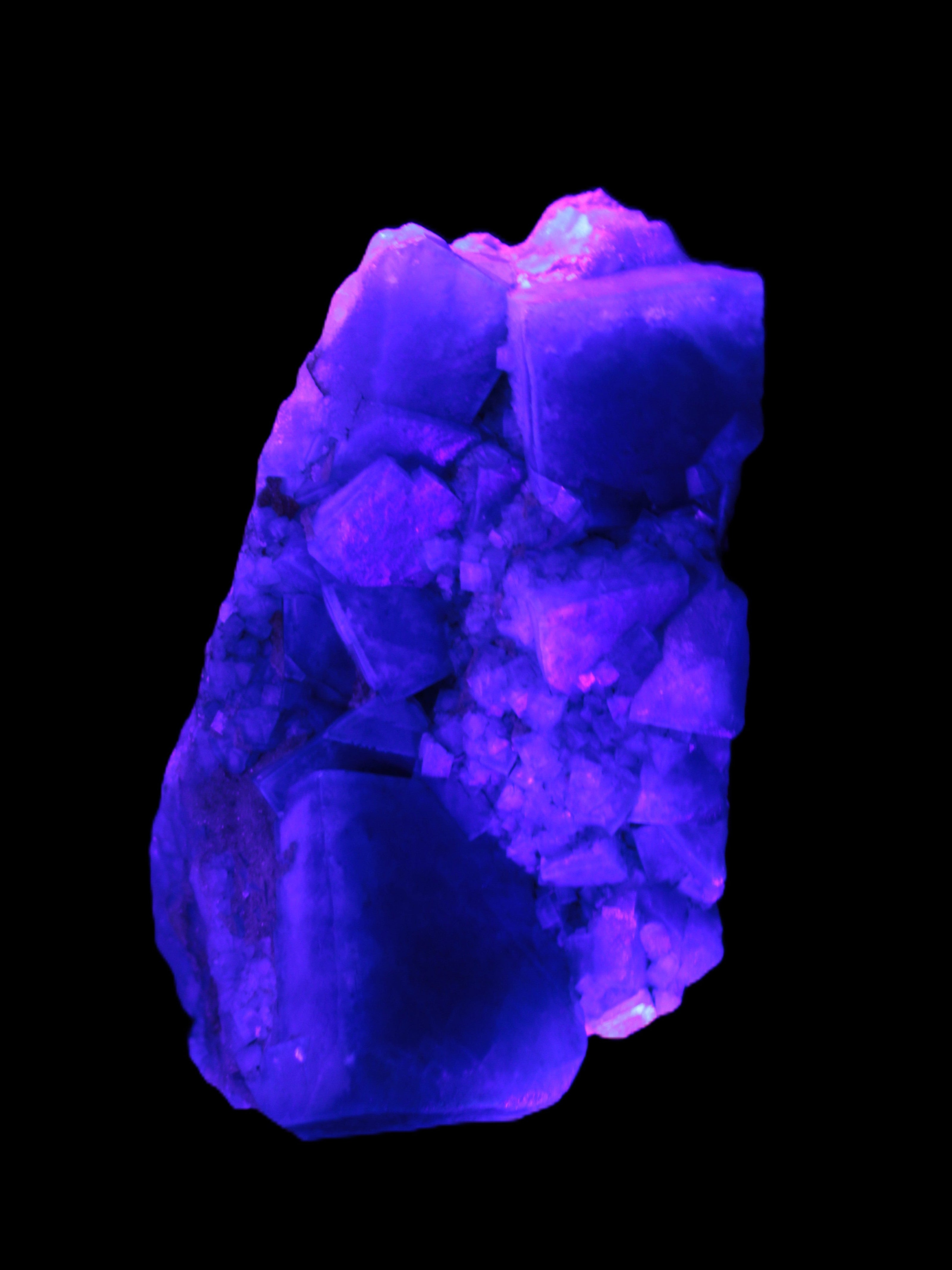 Green Fluorite cubic crystal cluster 130*100*50mm 1365g in UV light - Rocks and Things Store