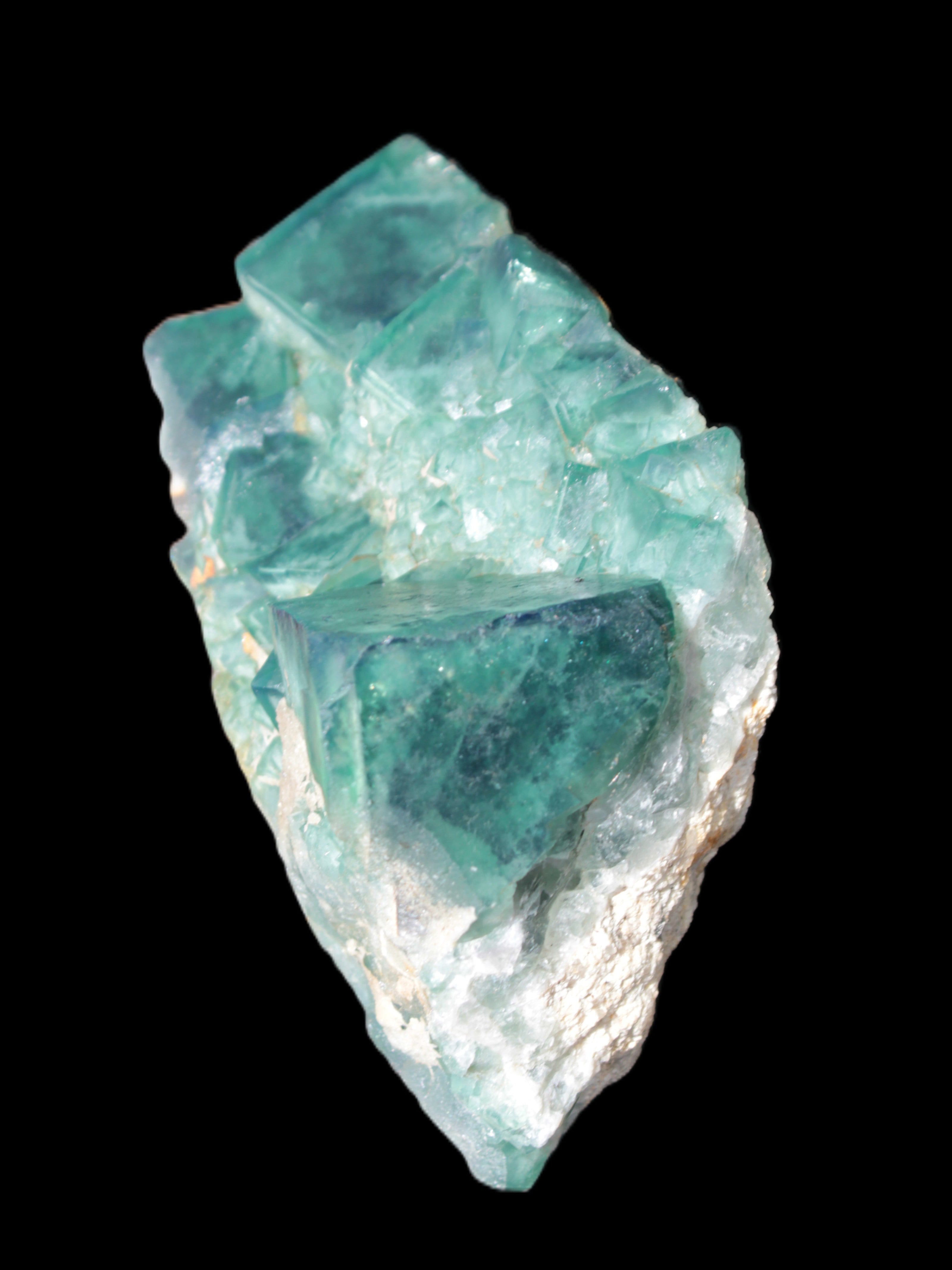 Green Fluorite cubic crystal cluster 130*100*50mm 1365g in sunlight - Rocks and Things Store