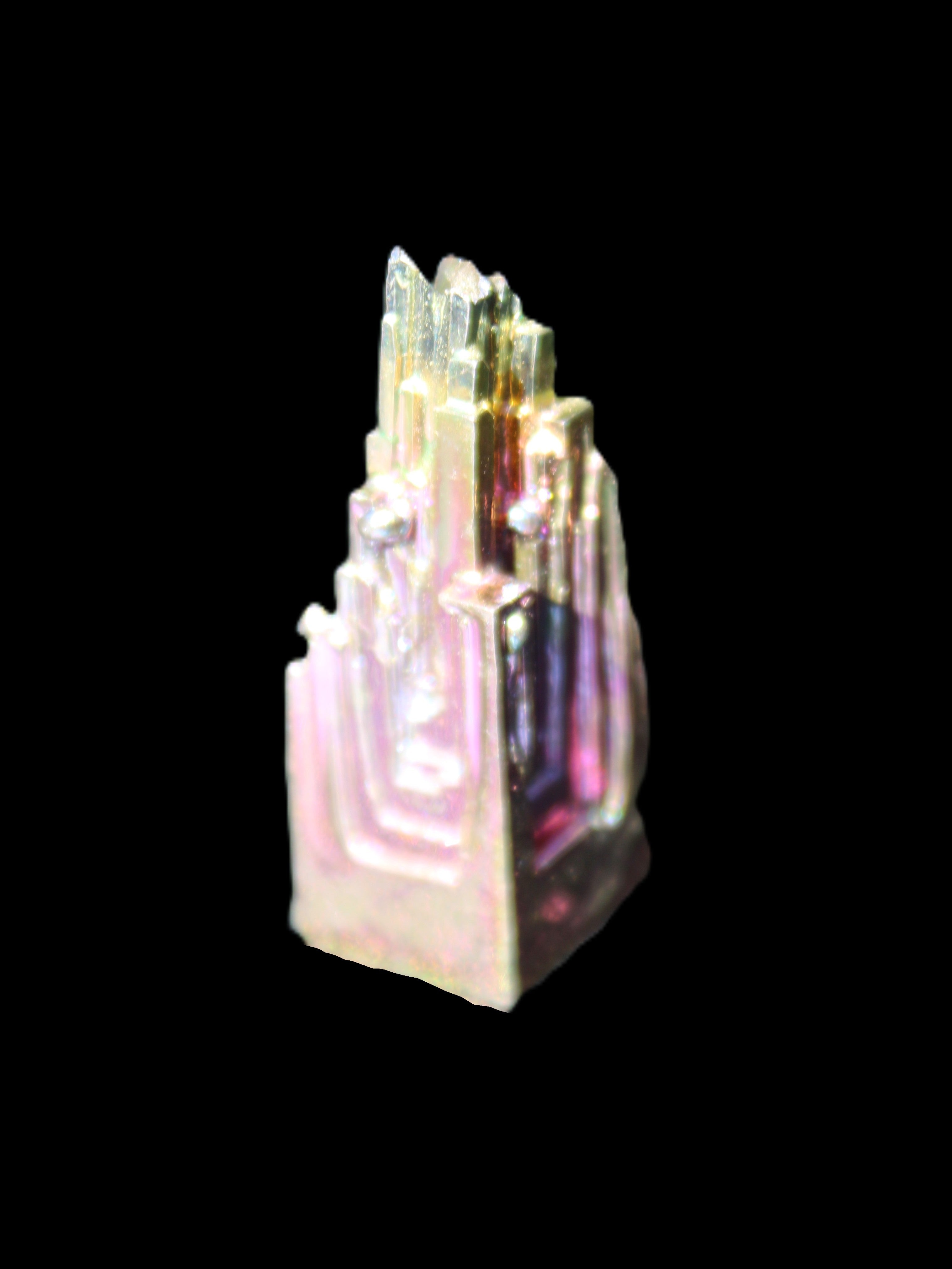 Bismuth castle crystal 35m 17g Rocks and Things Store
