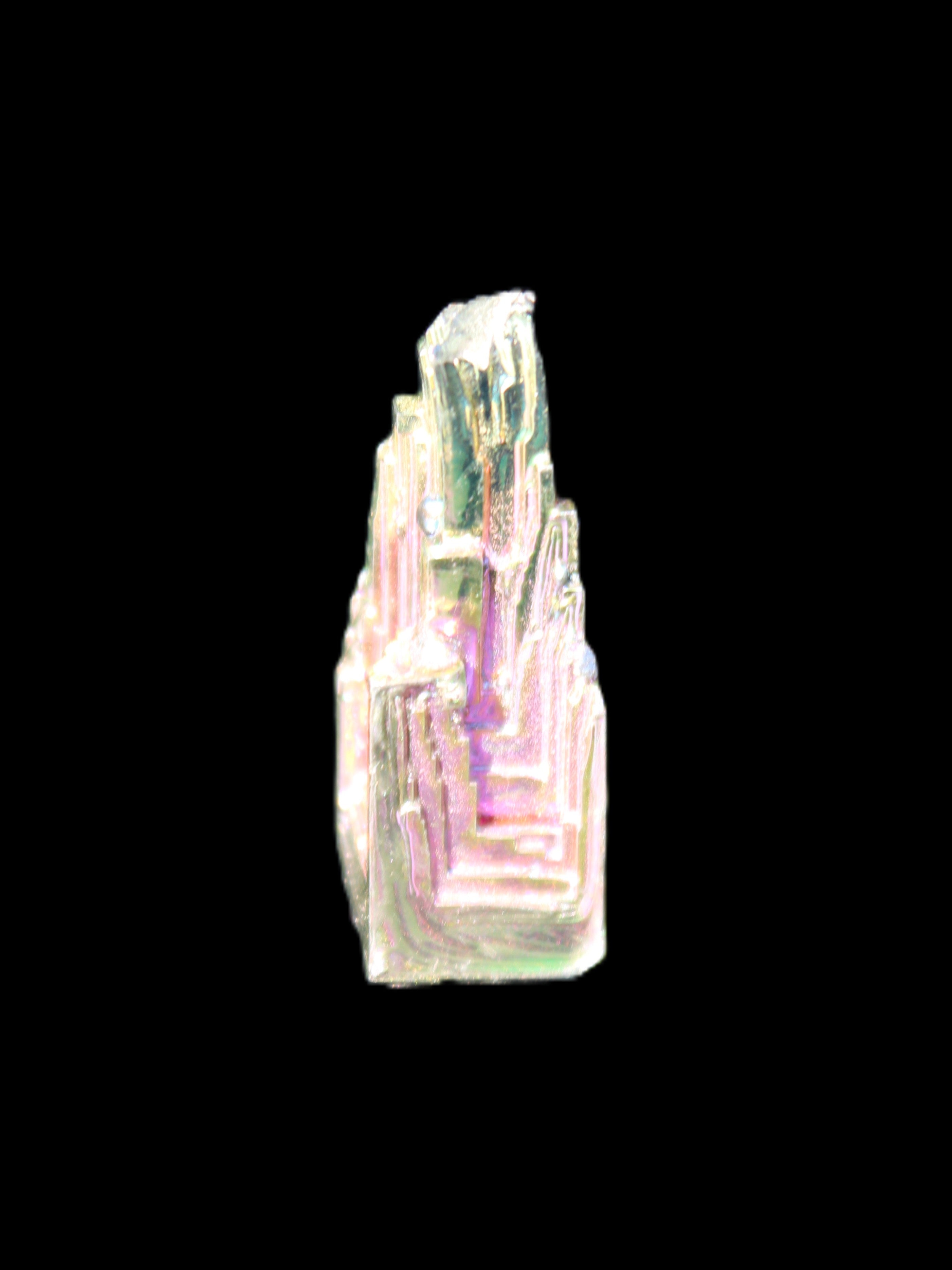 Bismuth castle crystal 35m 17g Rocks and Things Store
