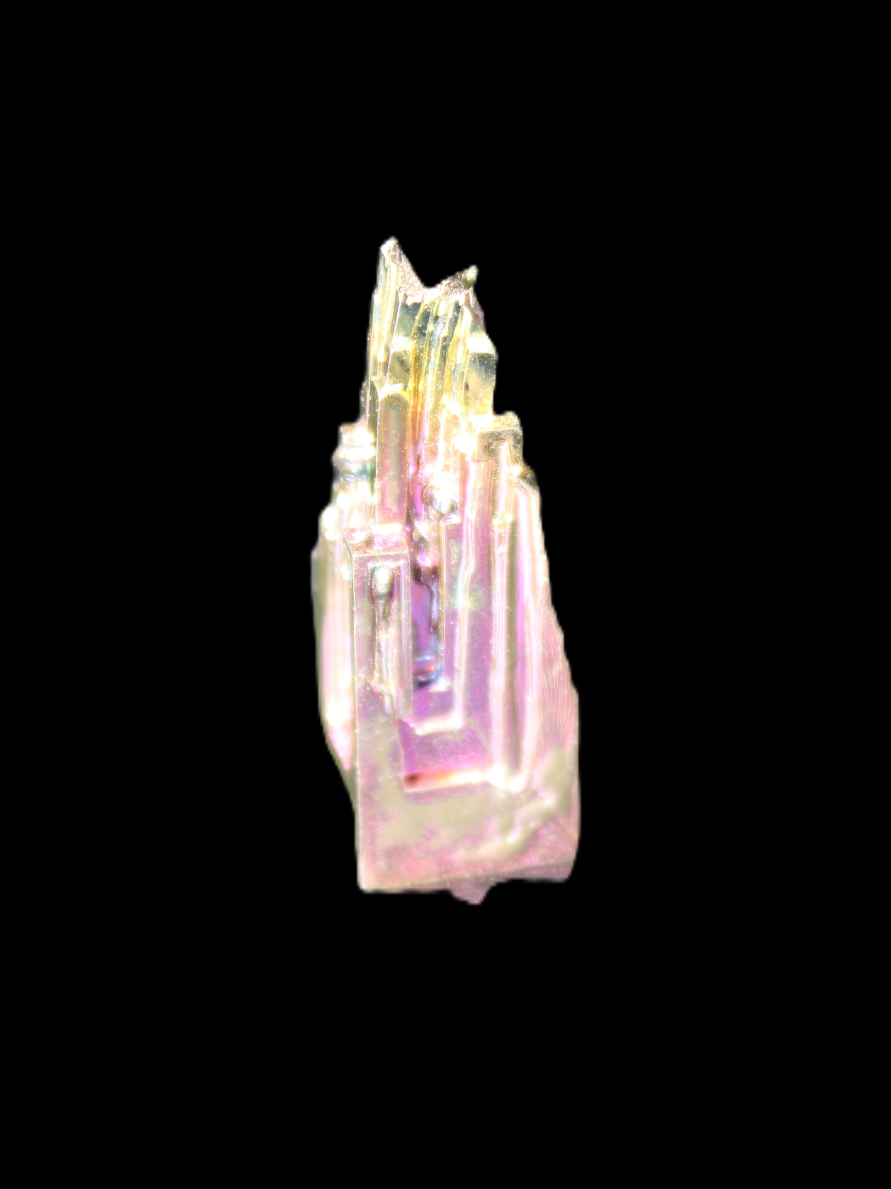 Bismuth castle crystal 35m 17g Rocks and Things Store