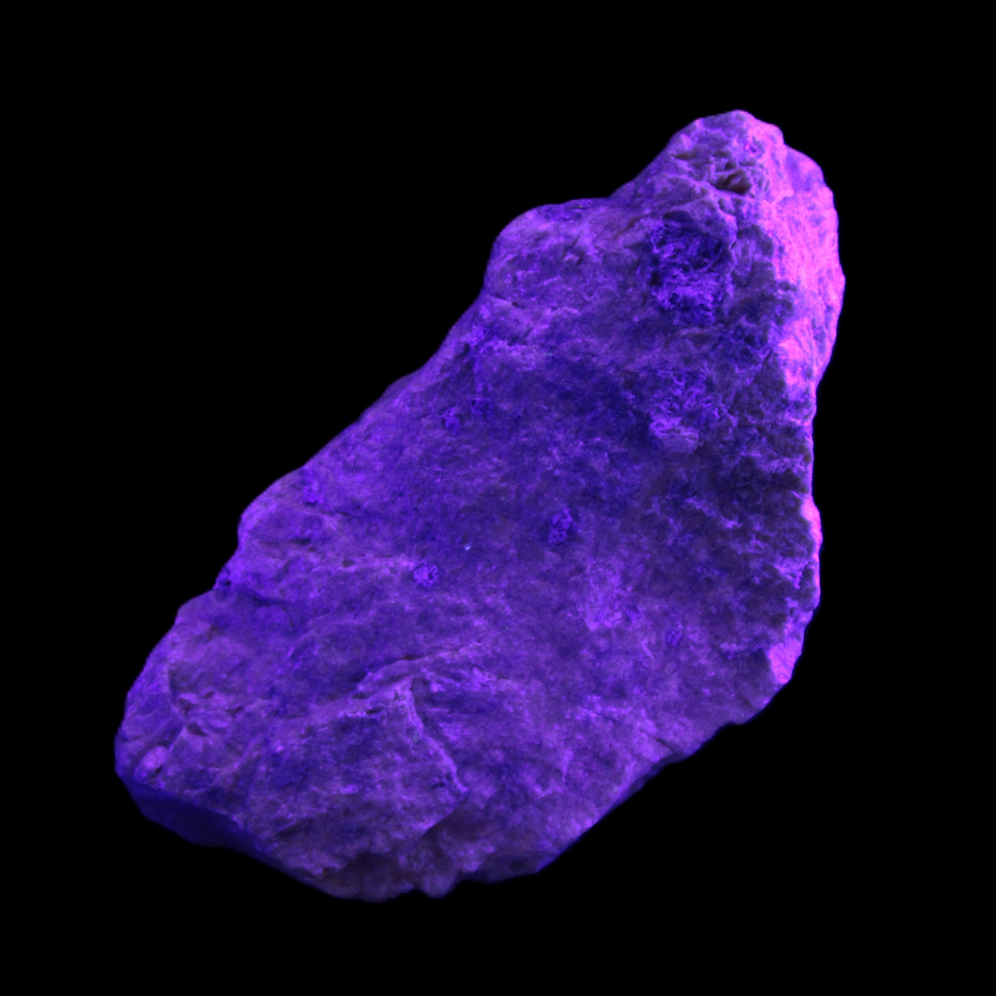 Atlantisite Stichtite 67*40*33mm 76g in UV light - Rocks and Things Store