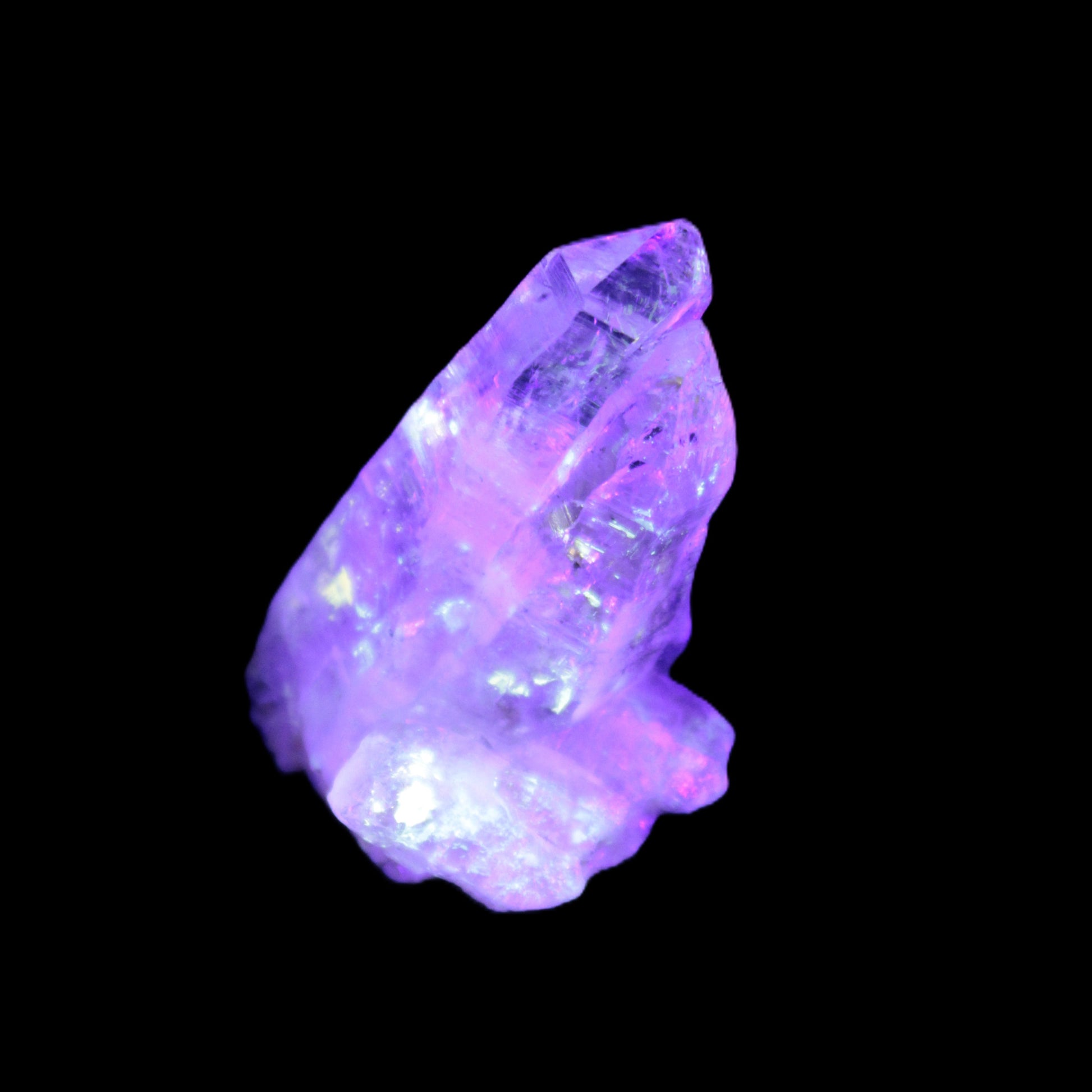 Fenster Diamond Quartz 47mm 25g in UV light - Rocks and Things Store