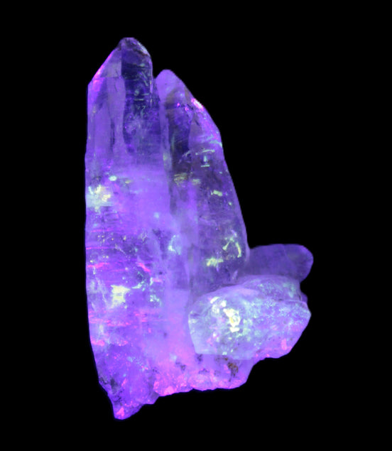 Fenster Diamond Quartz 47mm 25g in UV light - Rocks and Things Store