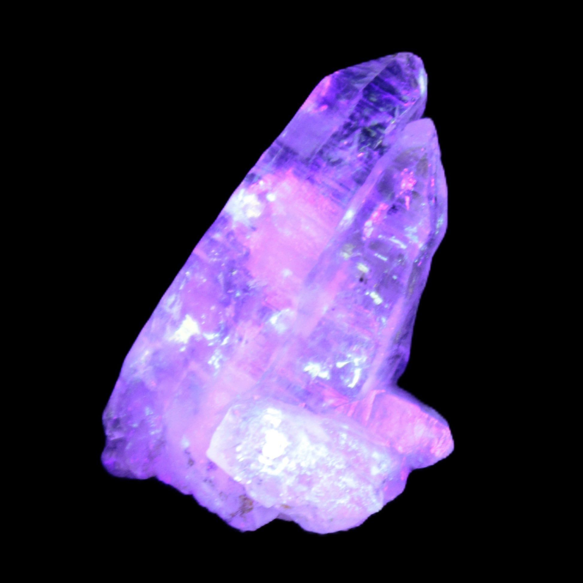 Fenster Diamond Quartz 47mm 25g in UV light - Rocks and Things Store