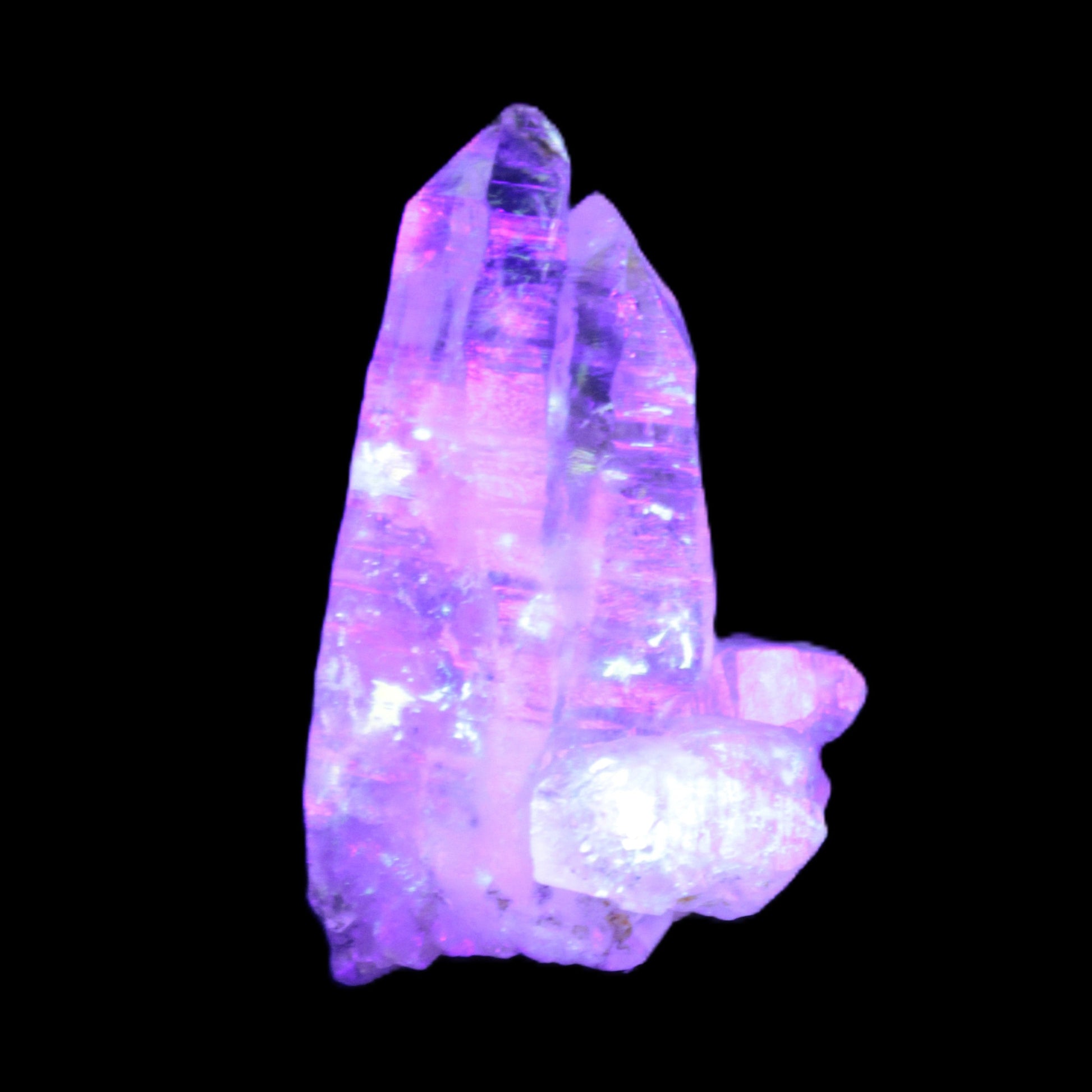 Fenster Diamond Quartz 47mm 25g in UV light - Rocks and Things Store