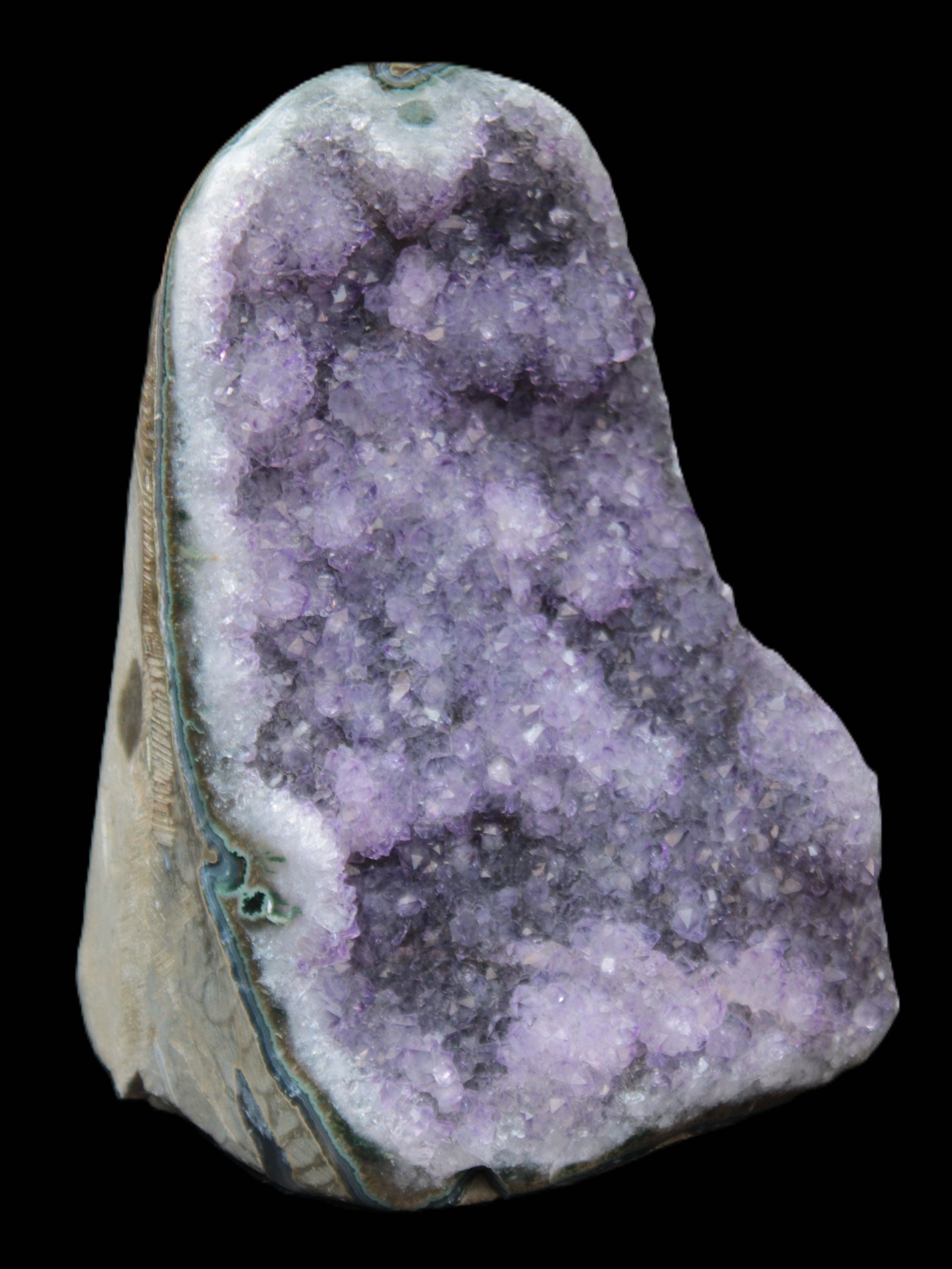 Beautiful Amethyst geode cluster 103*106*31mm 1300g Rocks and Things Store