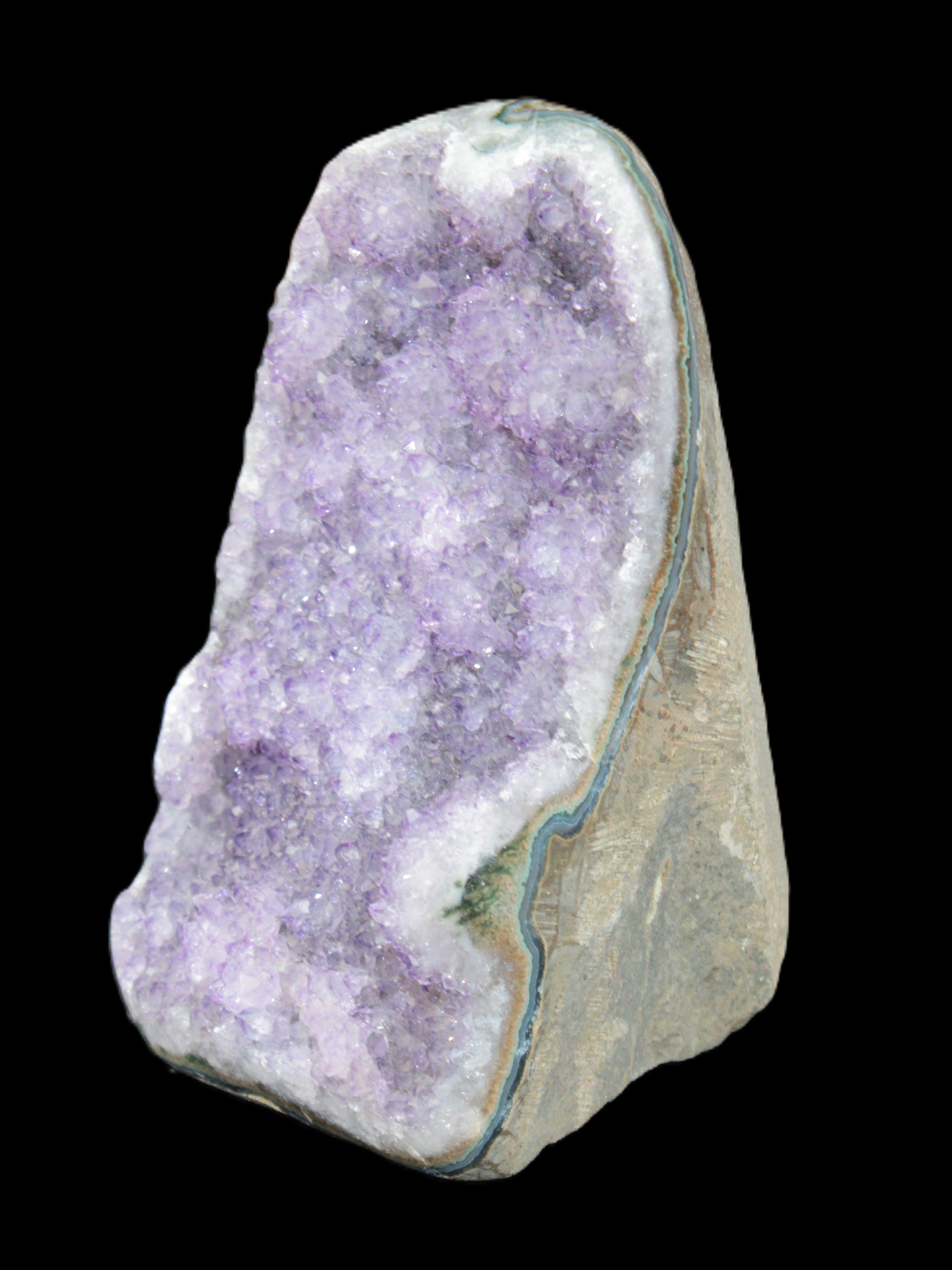Beautiful Amethyst geode cluster 103*106*31mm 1300g Rocks and Things Store