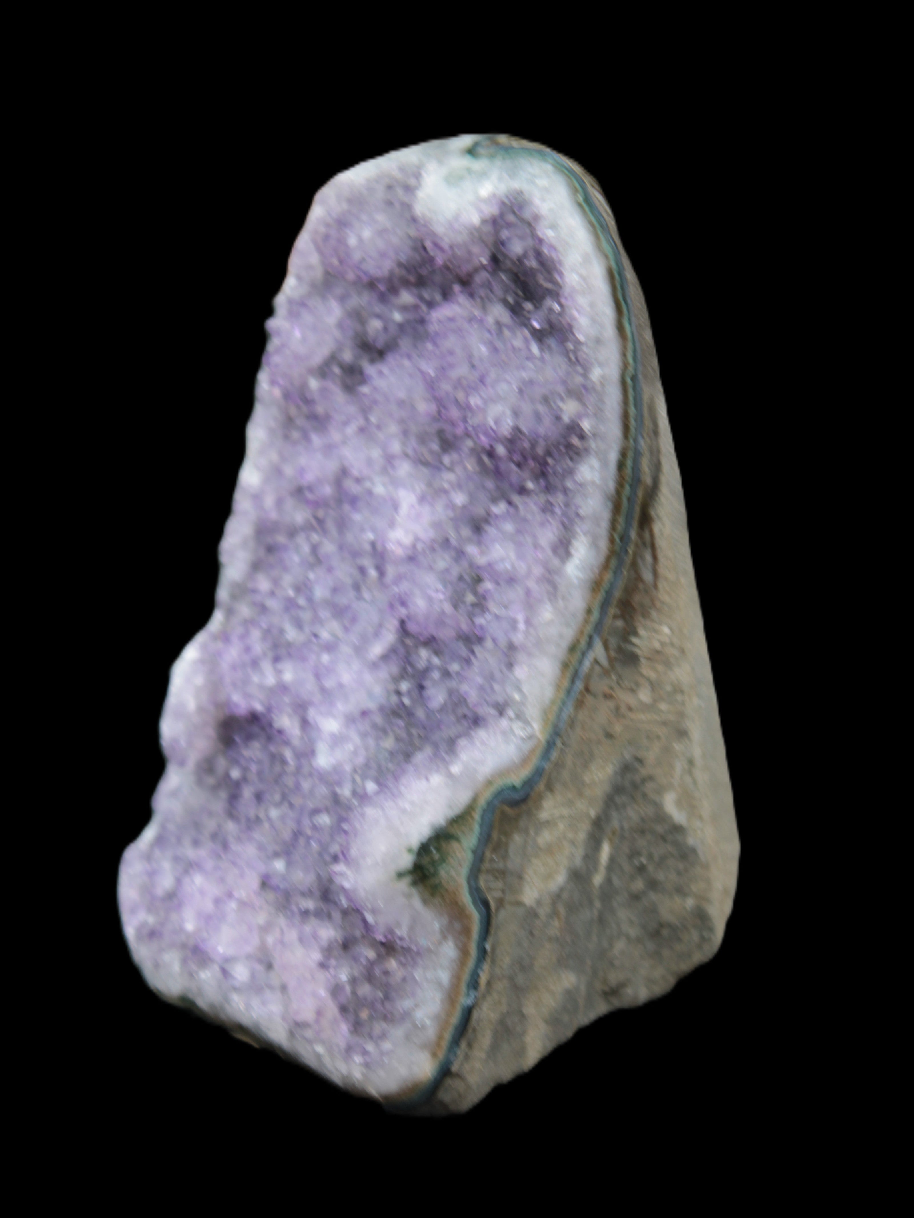 Beautiful Amethyst geode cluster 103*106*31mm 1300g Rocks and Things Store