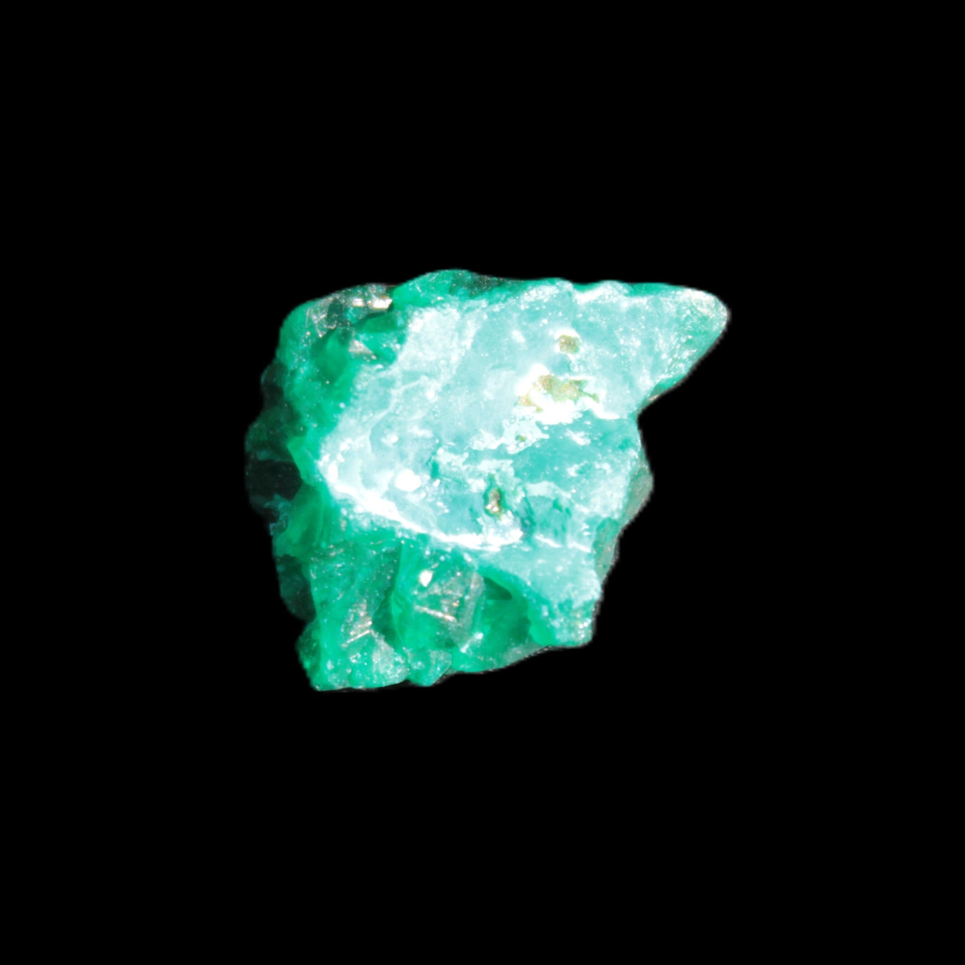 Green Dioptase specimen from the Congo 25*8*20mm 35ct 6.9g in bright sunshine - Rocks and Things Store
