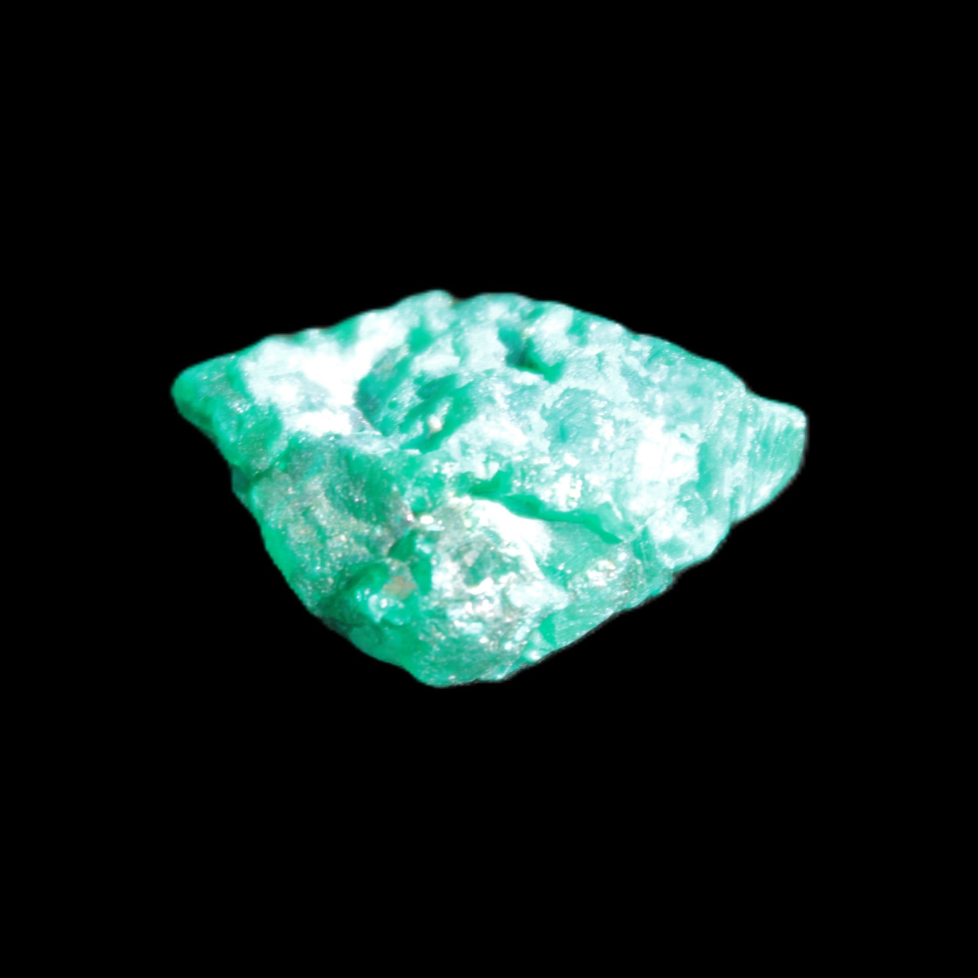 Green Dioptase specimen from the Congo 25*8*20mm 35ct 6.9g in bright sunshine - Rocks and Things Store