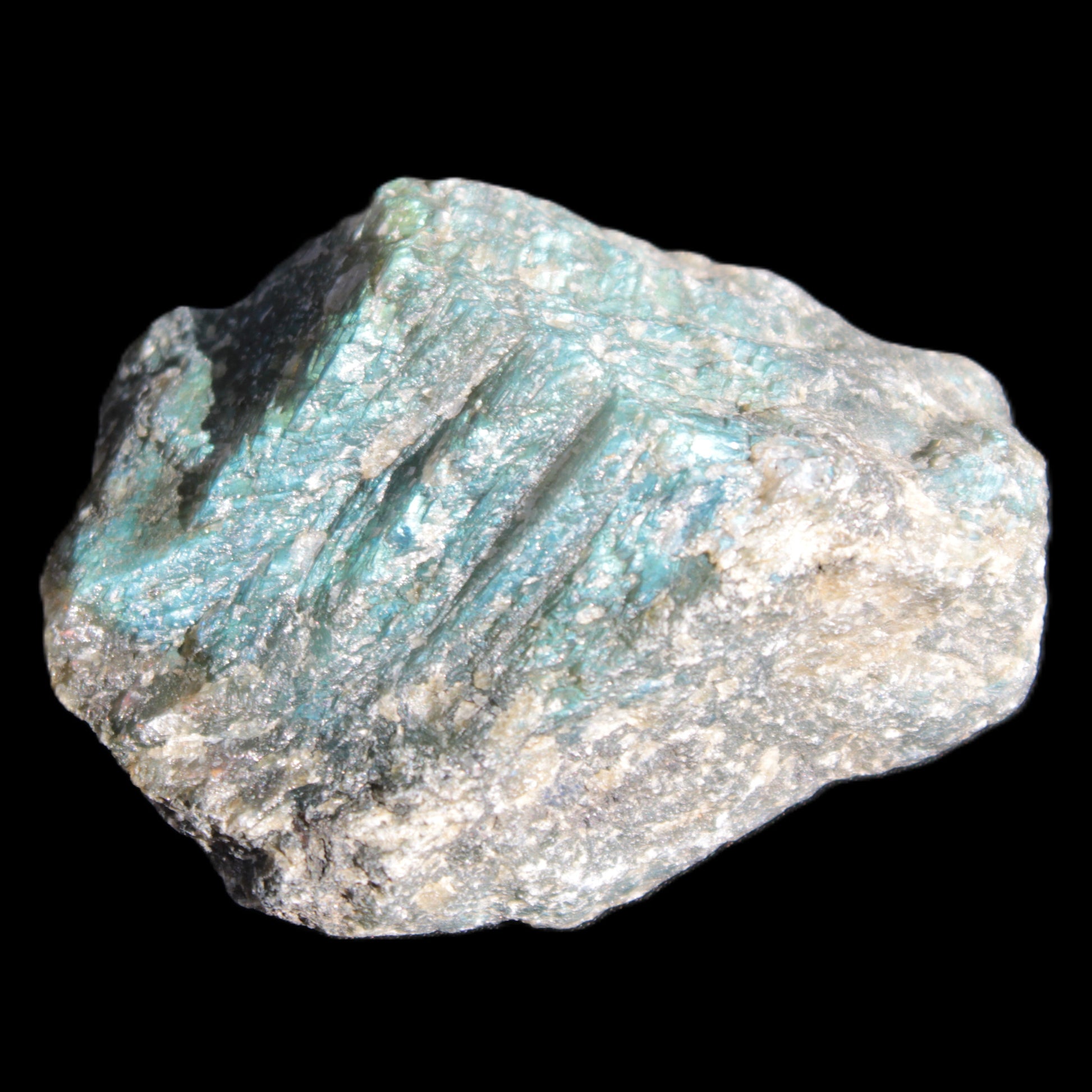 Natural Labradorite stone 66*24*26mm 118g Rocks and Things Store