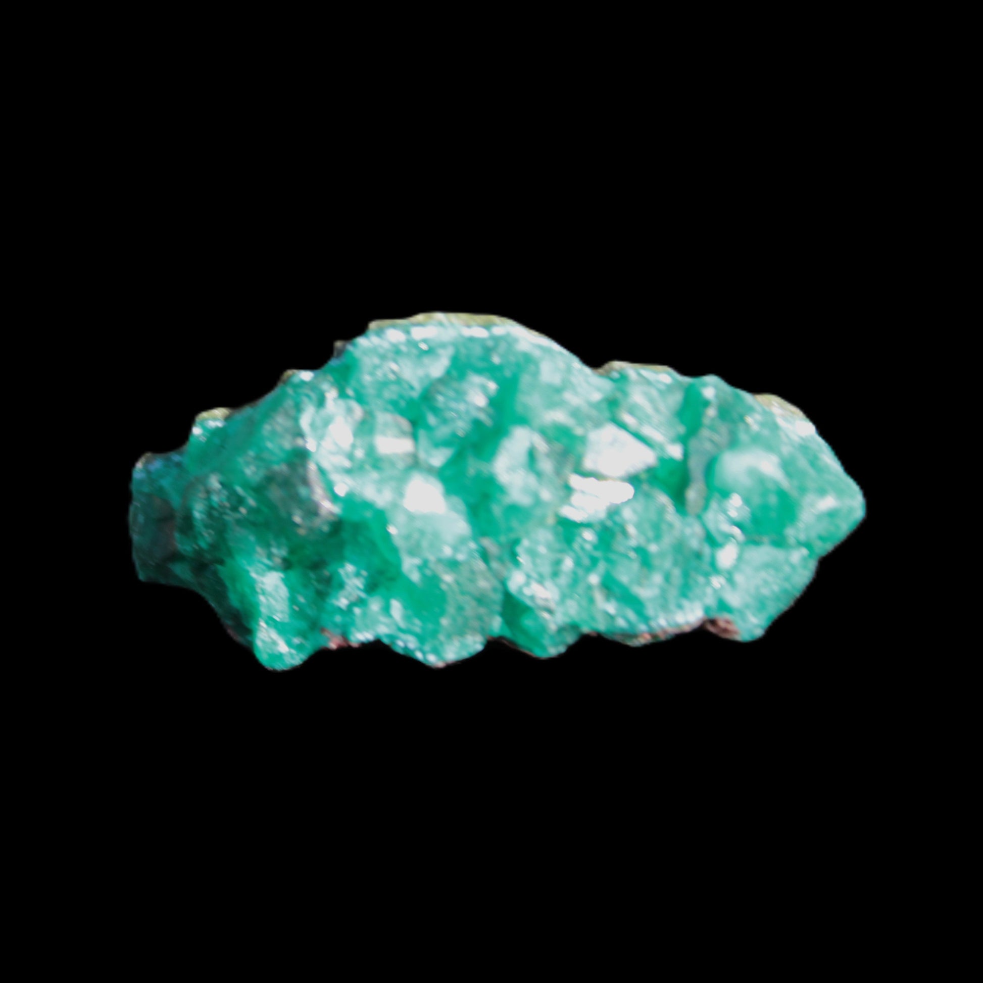 Green Dioptase specimen from the Congo 30*6*14mm 35ct 7.0g in broad sunshine - Rocks and Things Store