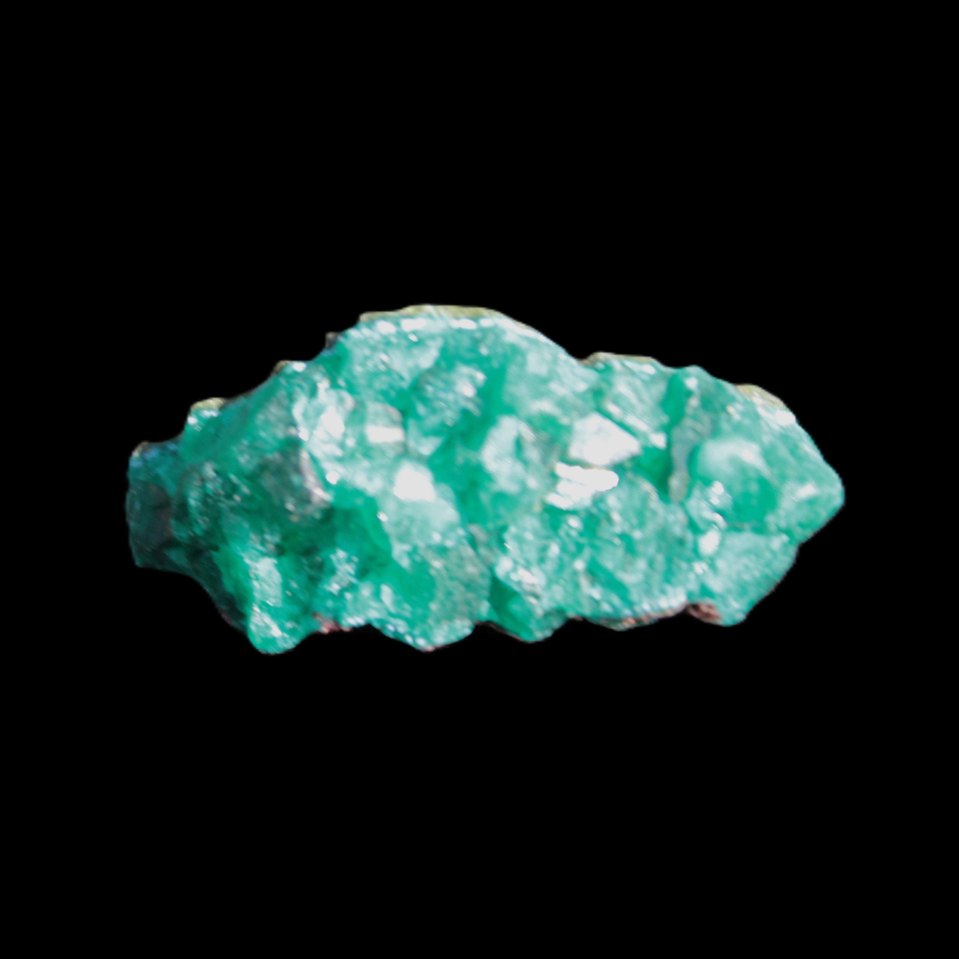 Green Dioptase specimen from the Congo 30*6*14mm 35ct 7.0g in broad sunshine - Rocks and Things Store