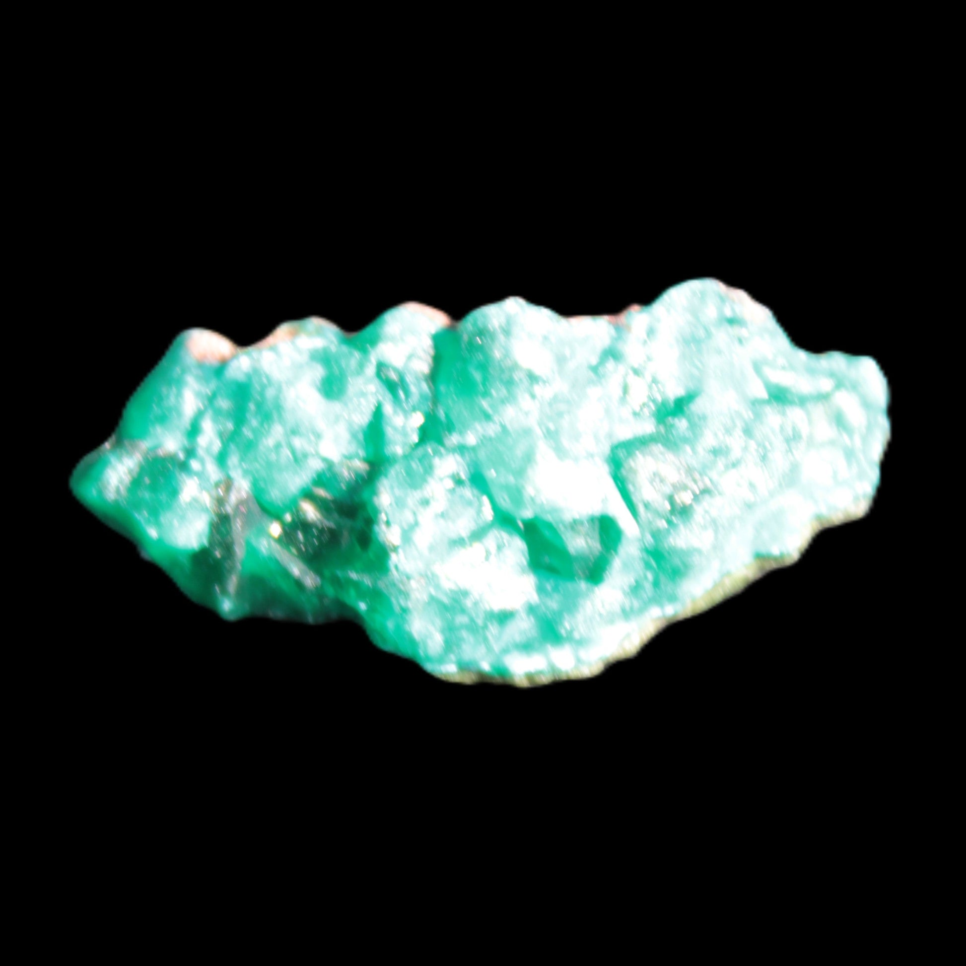 Green Dioptase specimen from the Congo 30*6*14mm 35ct 7.0g in broad sunshine - Rocks and Things Store