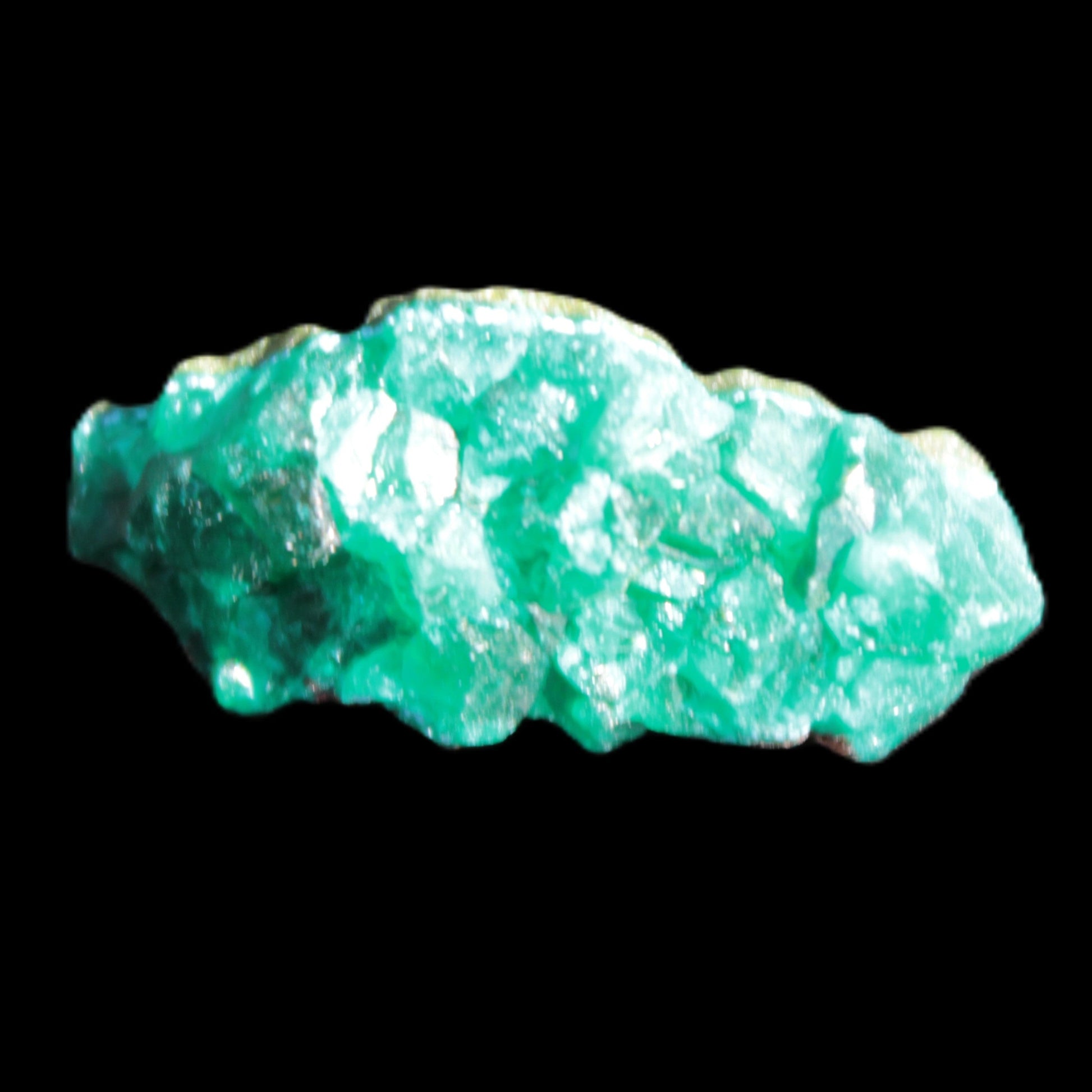 Green Dioptase specimen from the Congo 30*6*14mm 35ct 7.0g in broad sunshine - Rocks and Things Store