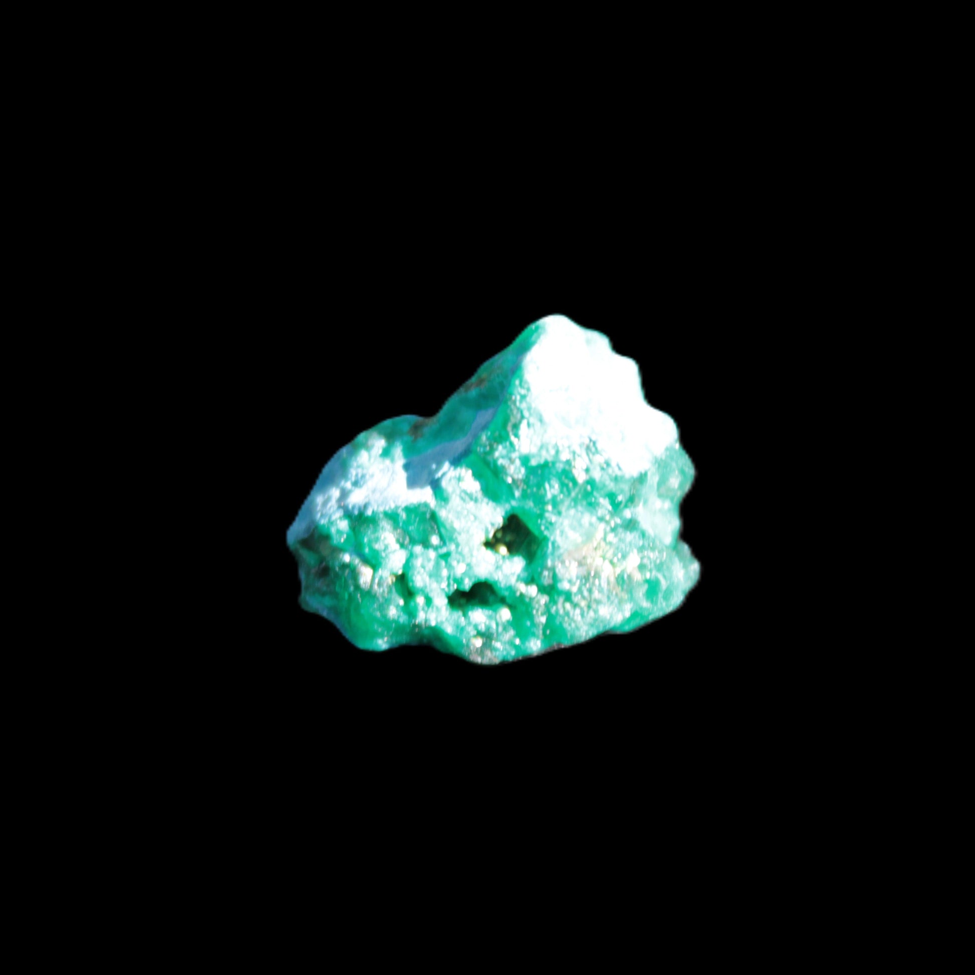 Green Dioptase specimen from the Congo 18*14*15mm 26ct 5.3g - Rocks and Things Store