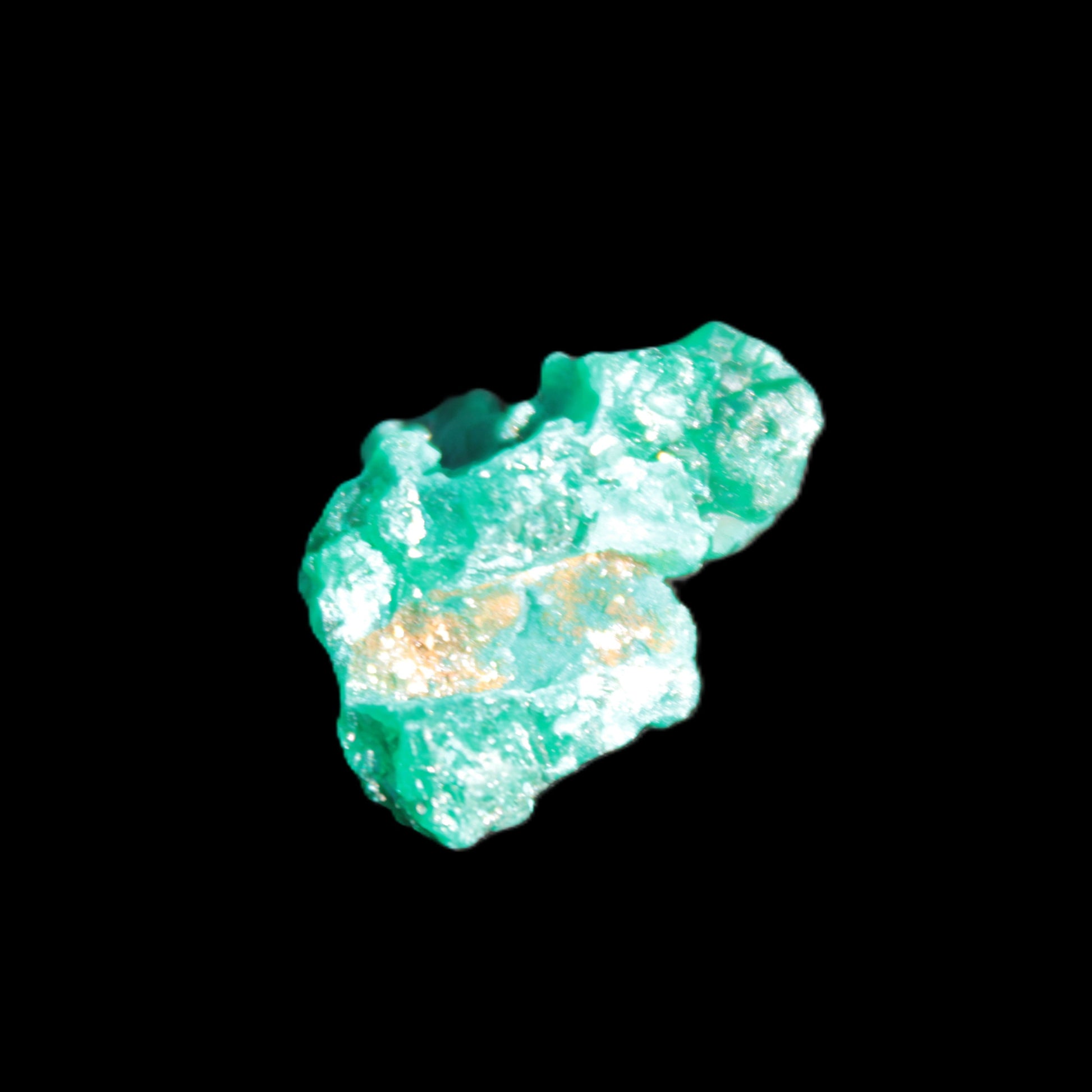 Green Dioptase specimen from the Congo 24*58*18mm 25ct 5.0g in bright sunshine - Rocks and Things Store