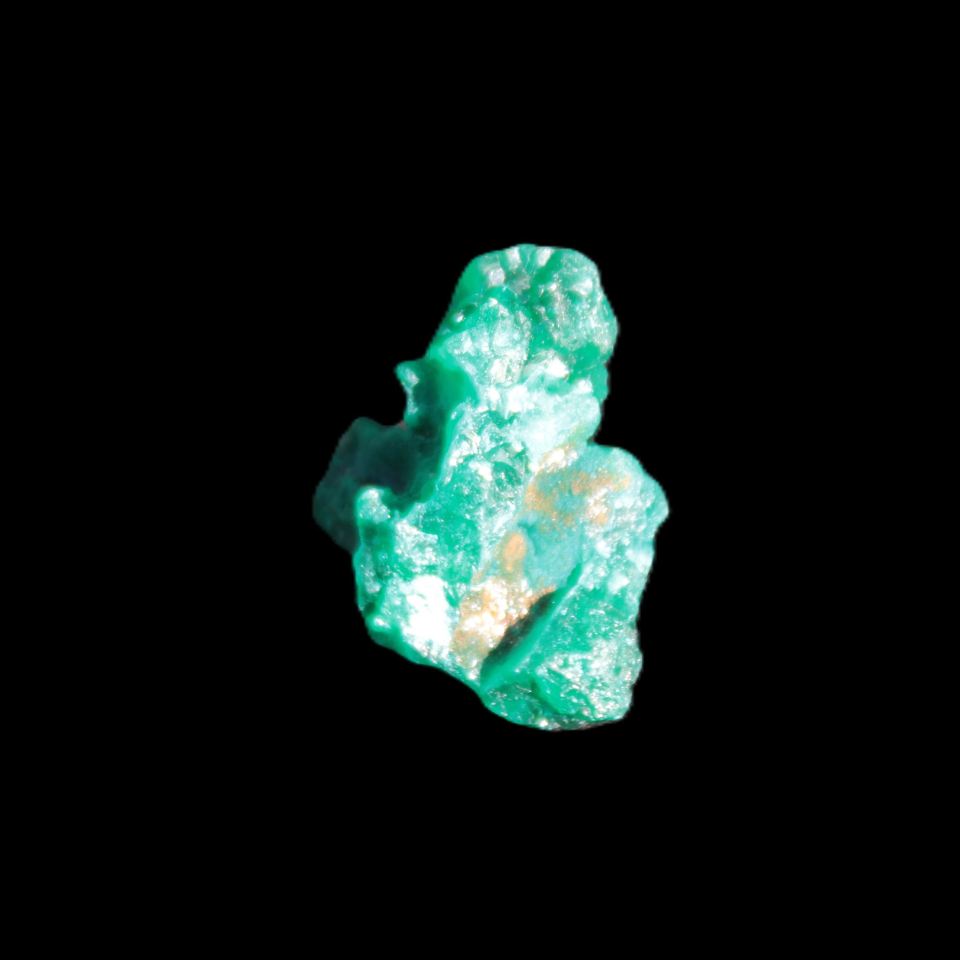 Green Dioptase specimen from the Congo 24*58*18mm 25ct 5.0g in bright sunshine - Rocks and Things Store
