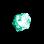 Green Dioptase specimen from the Congo 13*12*12mm 12.5ct 2.4g in bright sunshine - Rocks and Things Store