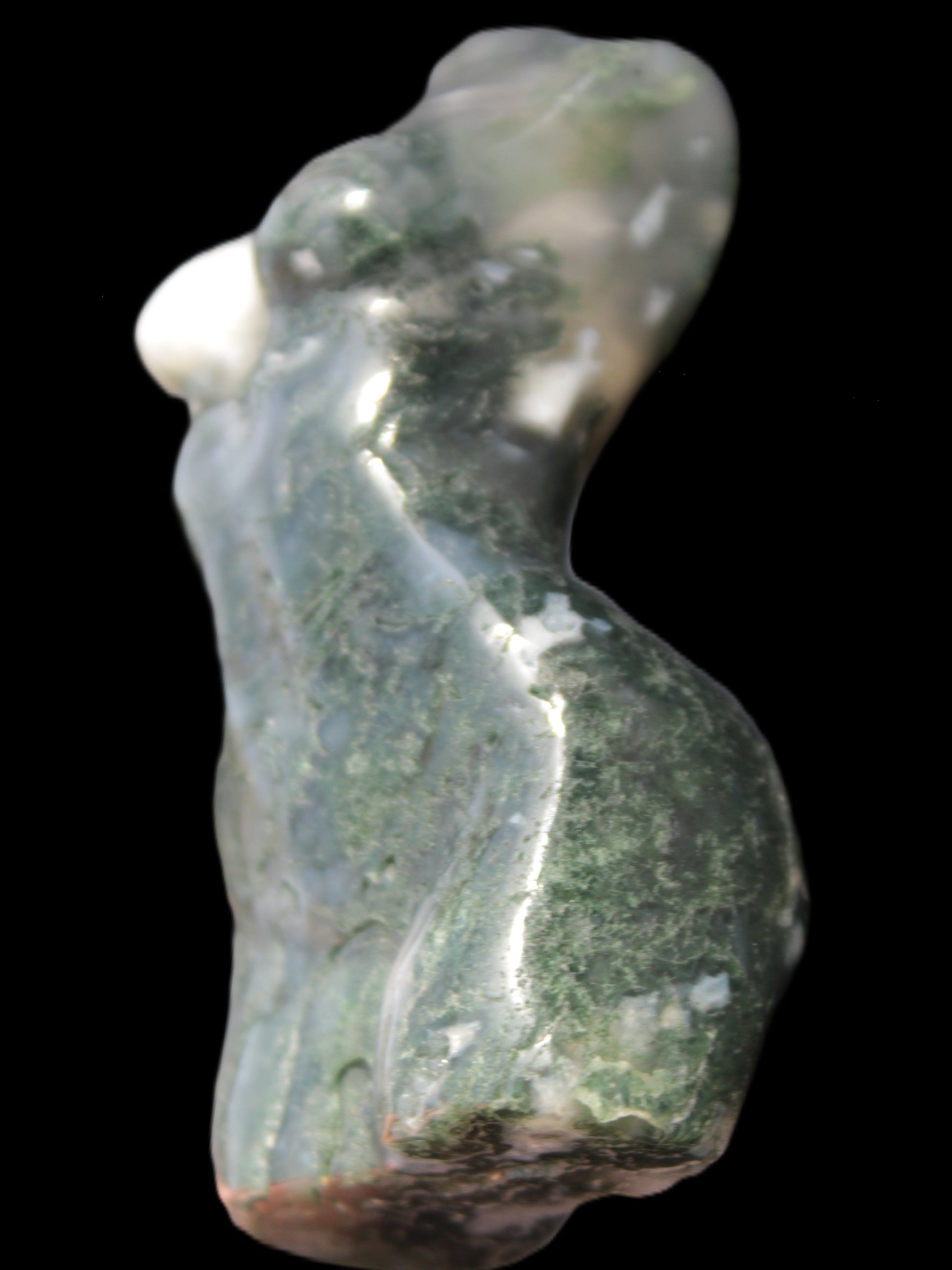 Moss Agate goddess 76*39mm 133g Rocks and Things Store