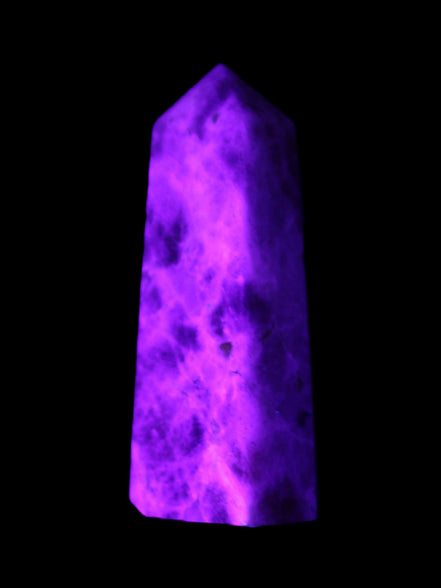 Arusha Quartz wand 67mm 49g in UV light - Rocks and Things Store