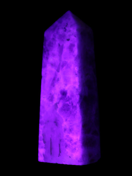 Arusha Quartz wand 67mm 49g in UV light - Rocks and Things Store