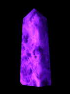 Arusha Quartz wand 67mm 49g in UV light - Rocks and Things Store