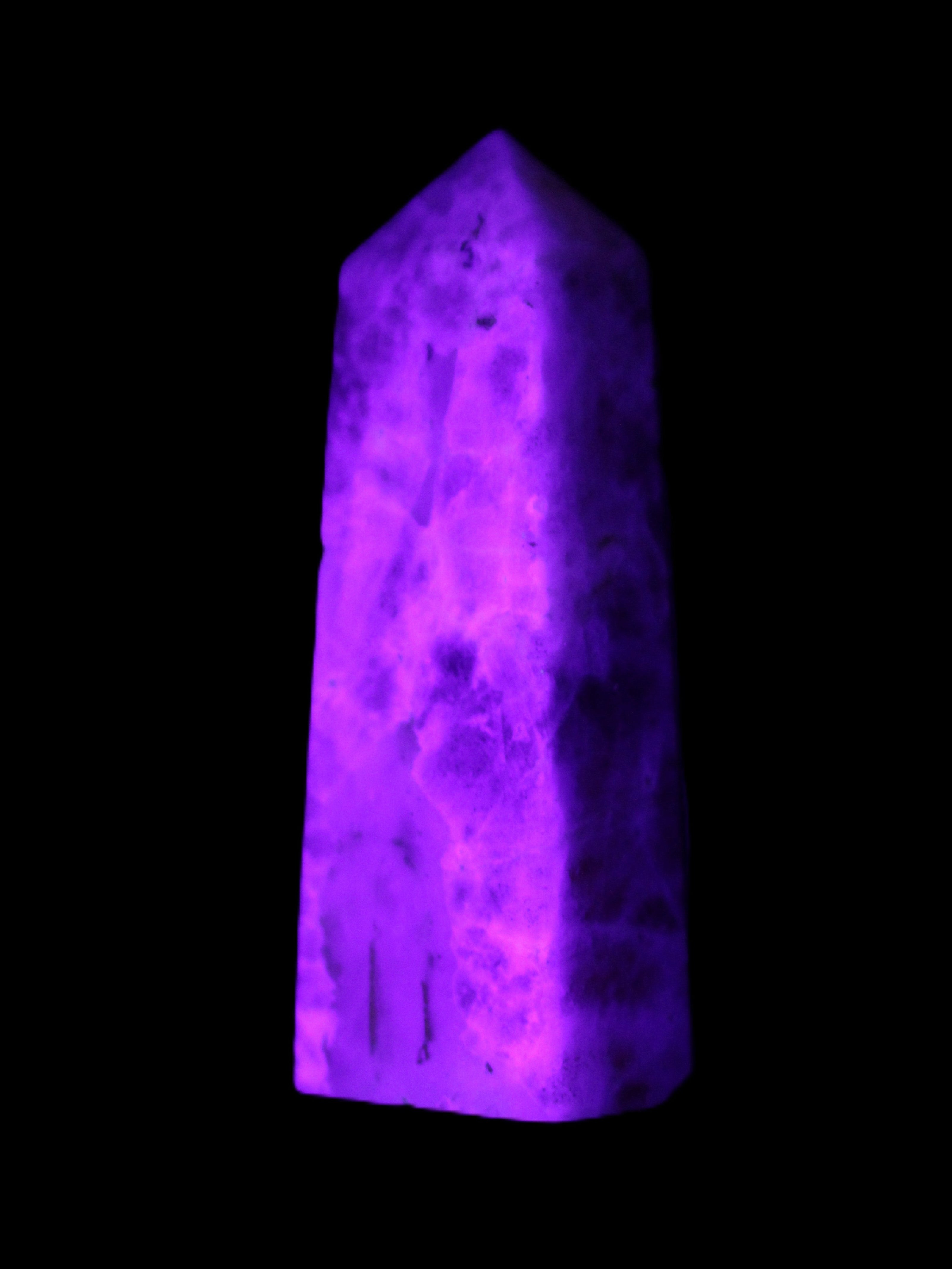 Arusha Quartz wand 67mm 49g in UV light - Rocks and Things Store