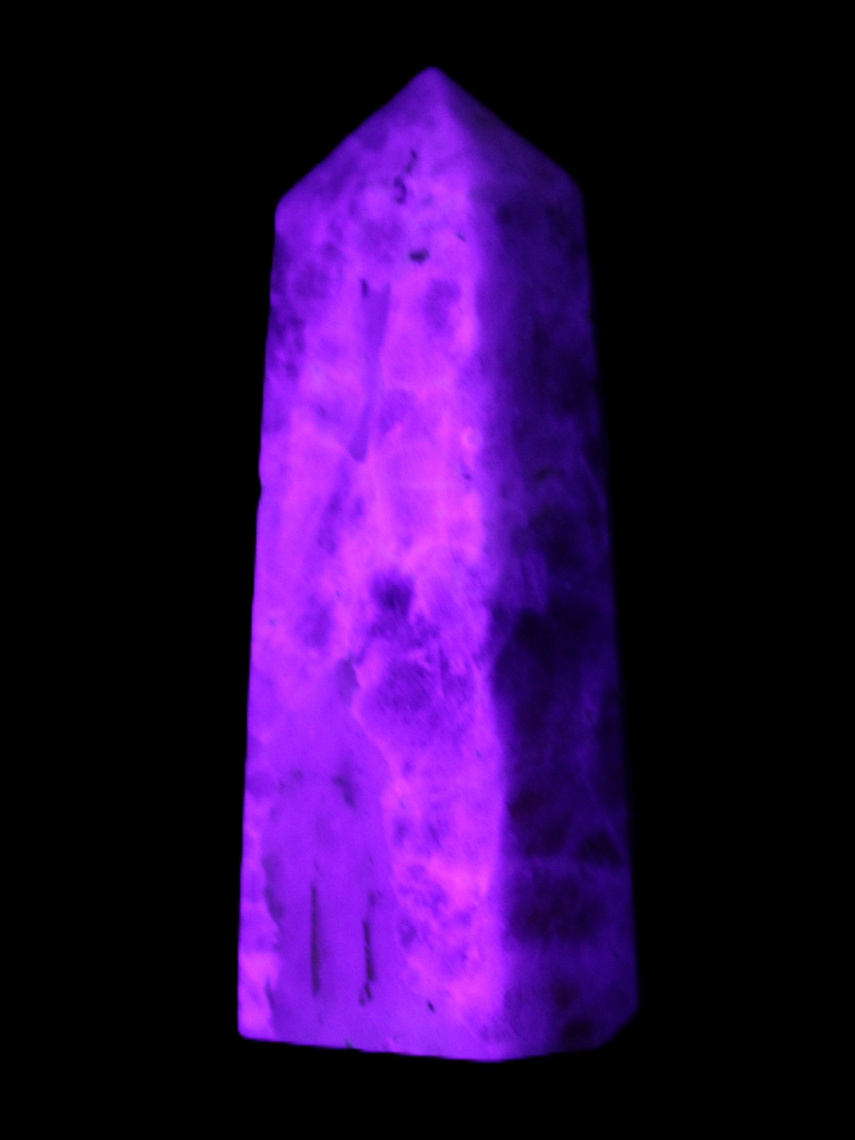 Arusha Quartz wand 67mm 49g in UV light - Rocks and Things Store