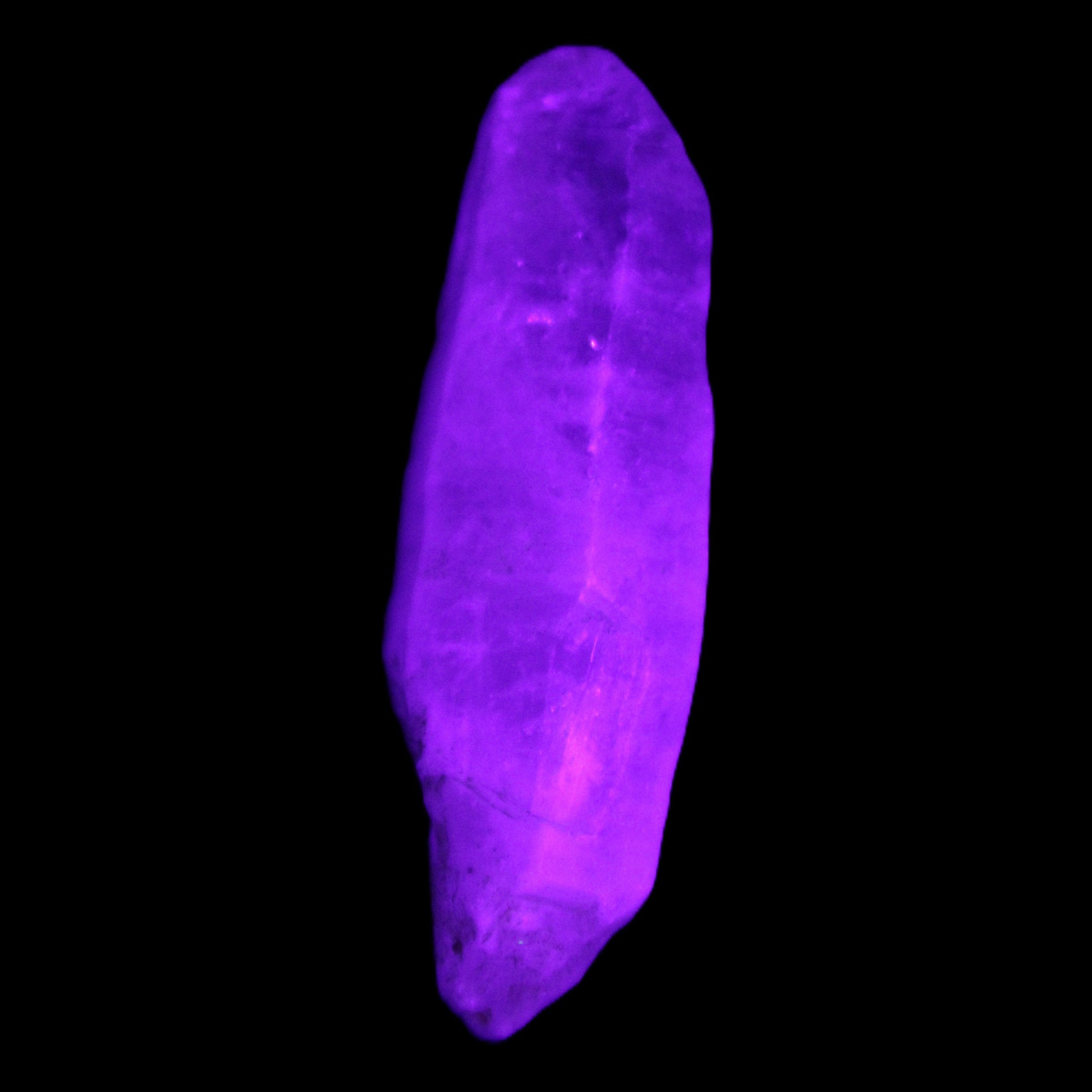 Fenster Golden Diamond Quartz with hydrocarbons & enhydros 33-50mm 10-14.3g in UV light - Rocks and Things Store