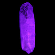 Fenster Golden Diamond Quartz with hydrocarbons & enhydros 33-50mm 10-14.3g in UV light - Rocks and Things Store