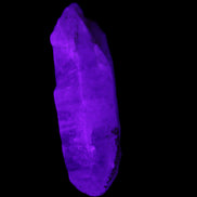 Fenster Golden Diamond Quartz with hydrocarbons & enhydros 33-50mm 10-14.3g in UV light - Rocks and Things Store