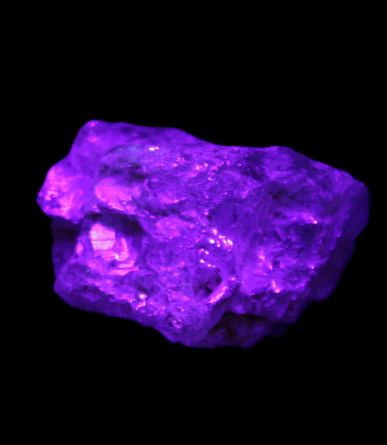 Fenster Golden Diamond Quartz with hydrocarbons & enhydros 23-30mm  8.9-11.4g in UV light -Rocks and Things Store