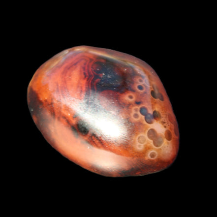 Crazy Lace Silk Banded Agate from Madagascar 40*31mm 44g in sunlight - Rocks and Things Store