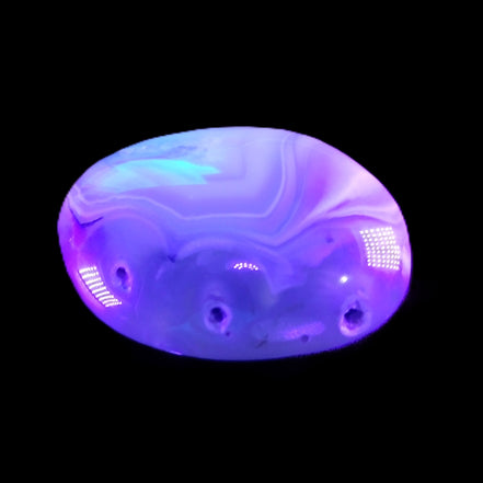 Cherry Blossom Agate palmstone 45*33*16mm 35g in UV light - Rocks and Things Store